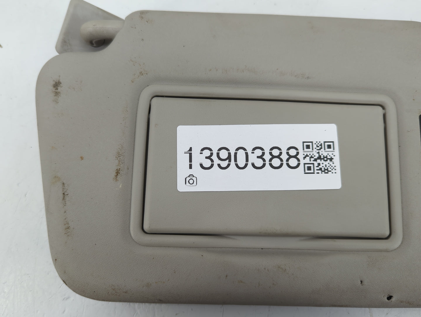 2016-2019 Nissan Versa Sun Visor Shade Replacement Driver Left Mirror Fits Fits 2015 2016 2017 2018 2019 OEM Used Auto Parts