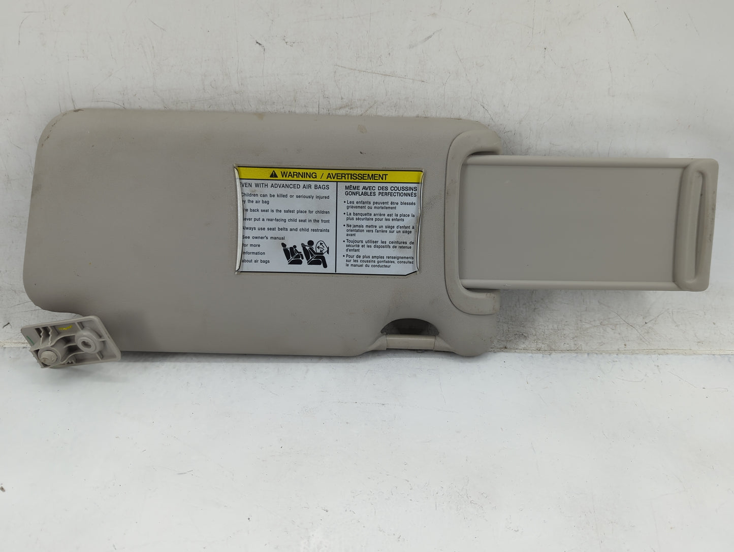 2016-2019 Nissan Versa Sun Visor Shade Replacement Driver Left Mirror Fits Fits 2015 2016 2017 2018 2019 OEM Used Auto Parts