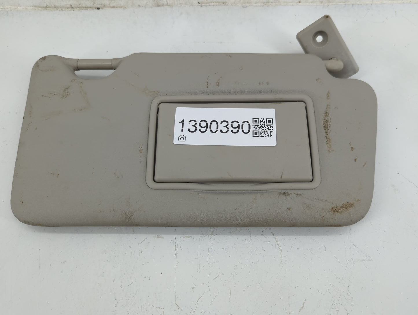 2016-2019 Nissan Versa Sun Visor Shade Replacement Passenger Right Mirror Fits Fits 2015 2016 2017 2018 2019 OEM Used Auto P