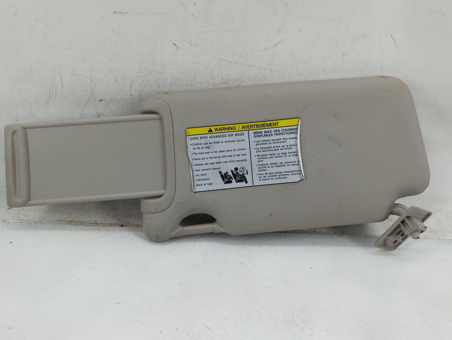 2016-2019 Nissan Versa Sun Visor Shade Replacement Passenger Right Mirror Fits Fits 2015 2016 2017 2018 2019 OEM Used Auto P