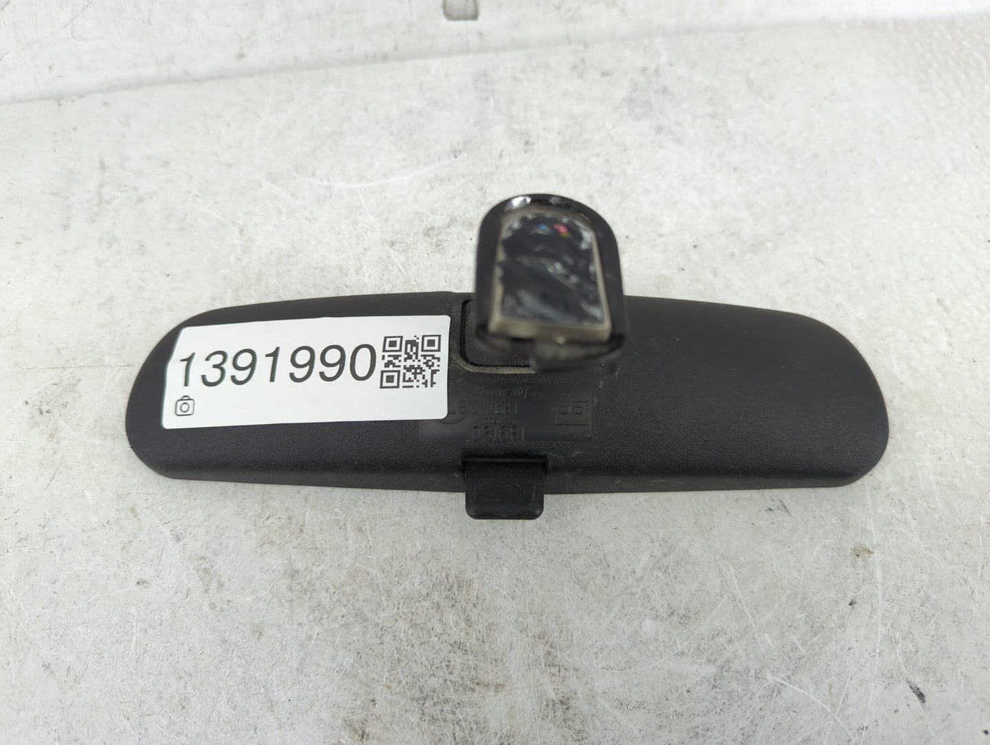 2007-2022 Nissan Versa Interior Rear View Mirror Replacement OEM P/N:031681 Fits OEM Used Auto Parts - Oemusedautoparts1.com