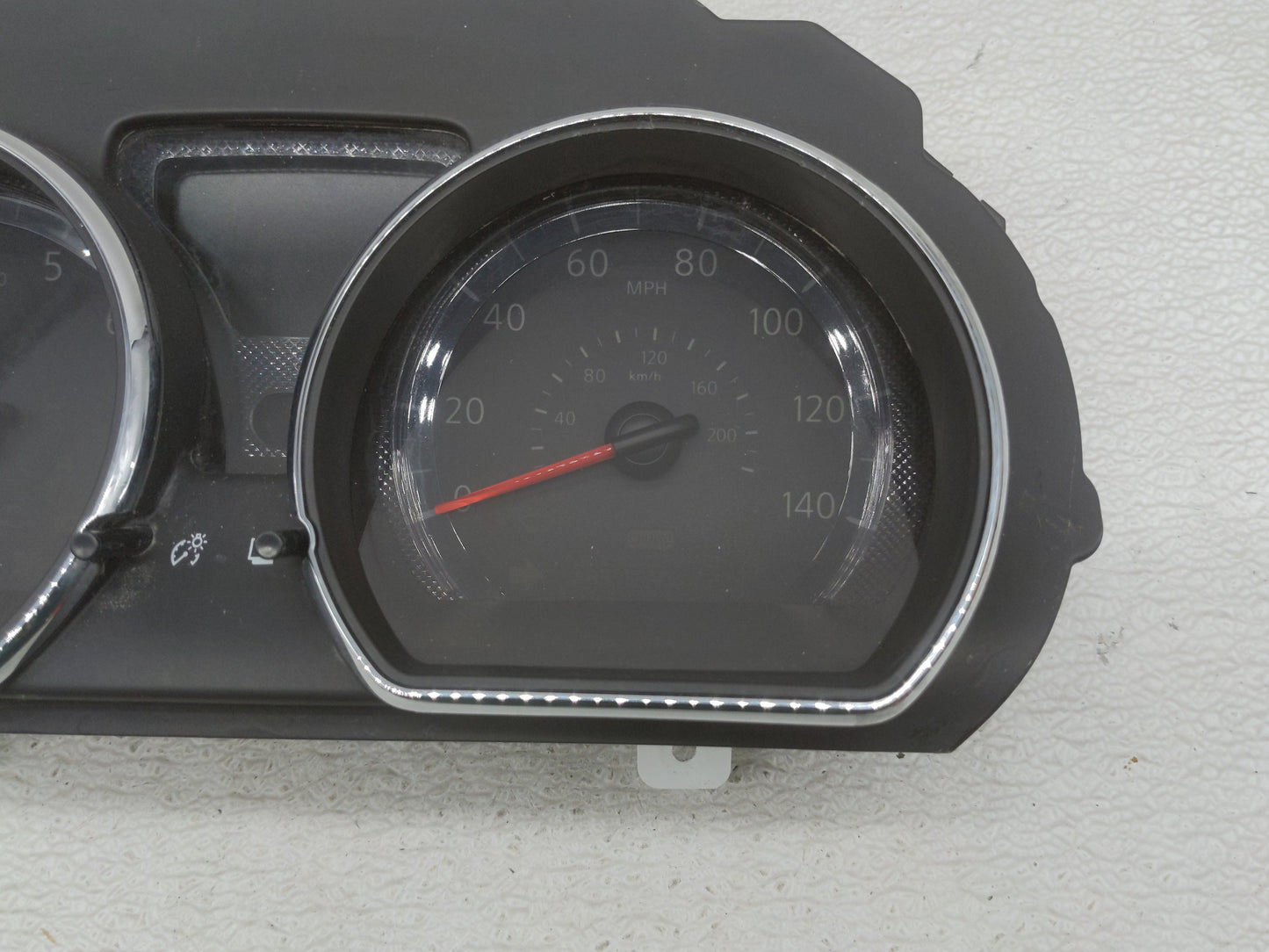 2015-2018 Nissan Versa Instrument Cluster Speedometer Gauges P/N:CKMX-AGS Fits Fits 2015 2016 2017 2018 OEM Used Auto Parts 