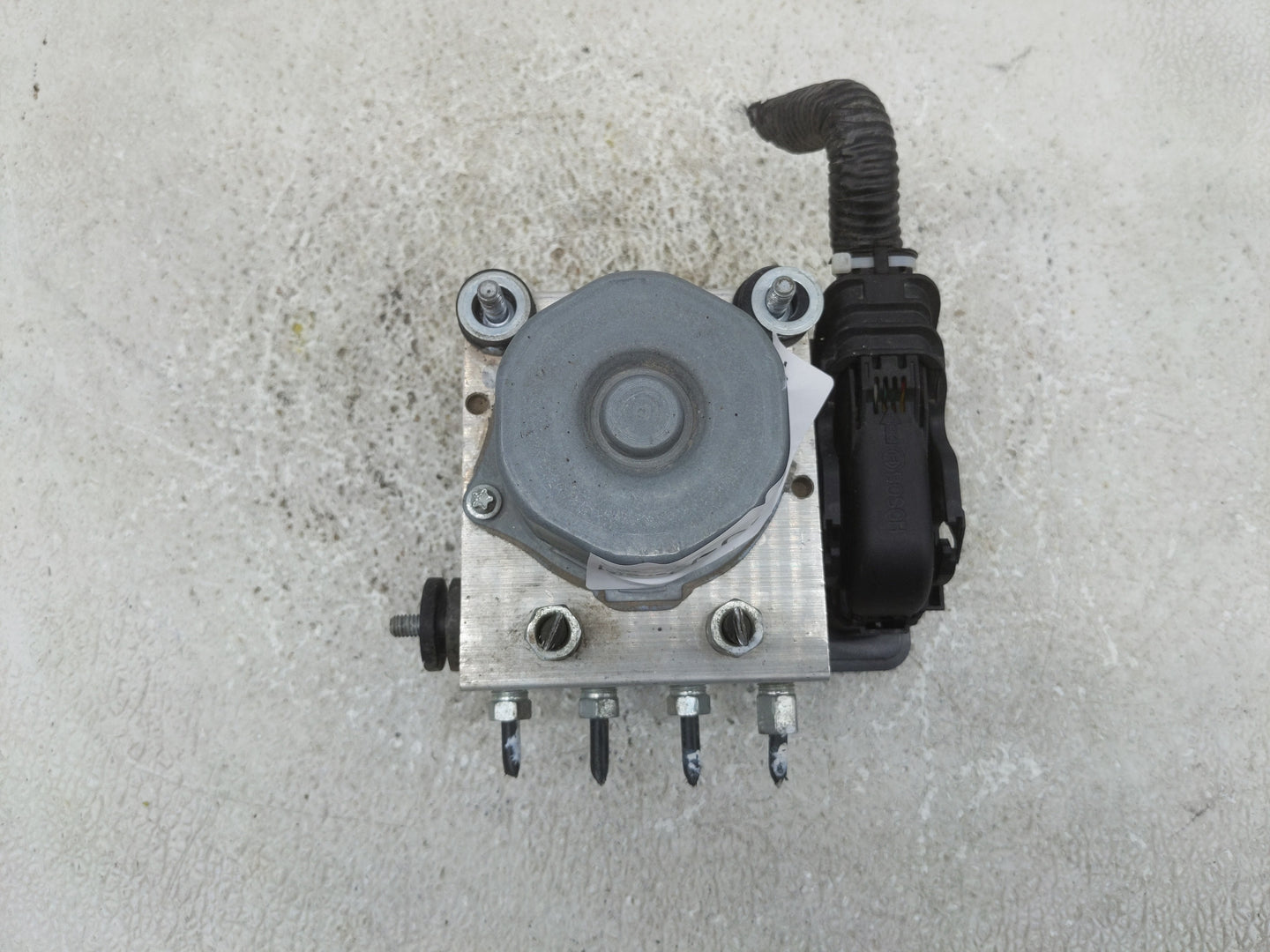 2015-2019 Nissan Versa ABS Pump Control Module Replacement P/N:269 661 47660 9KK0A Fits Fits 2015 2016 2017 2018 2019 OEM Us