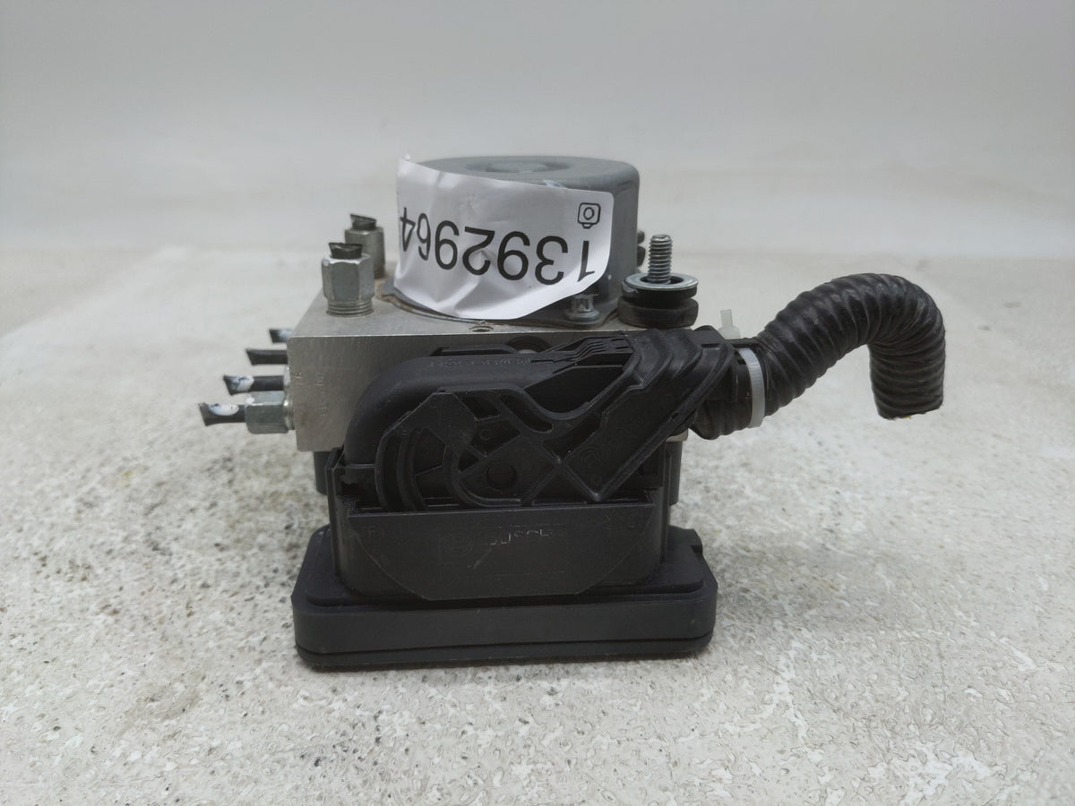 2015-2019 Nissan Versa Anti-Lock Brake ABS Pump Module Actuator OEM P/N:269 661 47660 9KK0A Fits Fits 2015 2016 2017 2018 20