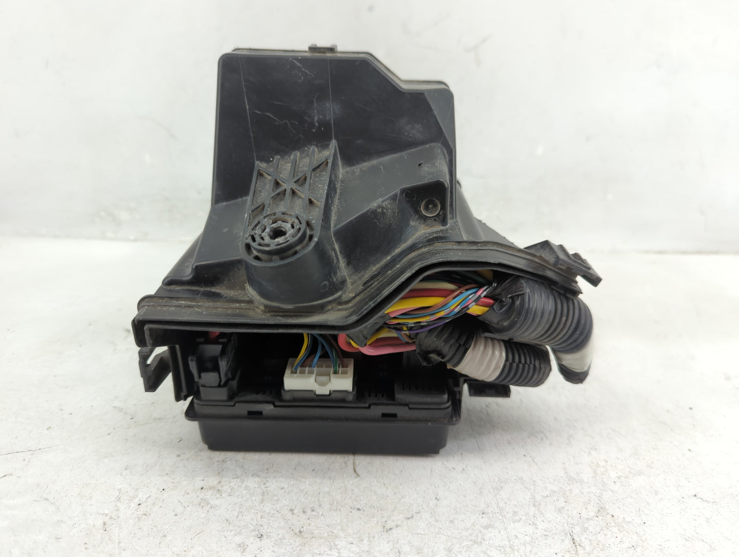 2013-2019 Nissan Versa Fusebox Fuse Box Panel Relay Module P/N:284B8 1HA0B Fits Fits 2013 2014 2015 2016 2017 2018 2019 OEM 