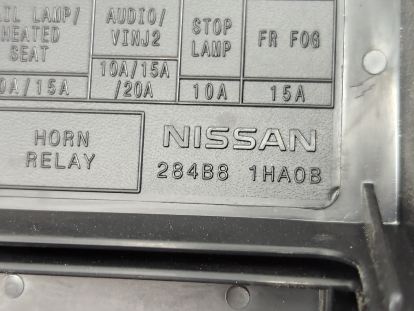 2013-2019 Nissan Versa Fusebox Fuse Box Panel Relay Module P/N:284B8 1HA0B Fits Fits 2013 2014 2015 2016 2017 2018 2019 OEM 