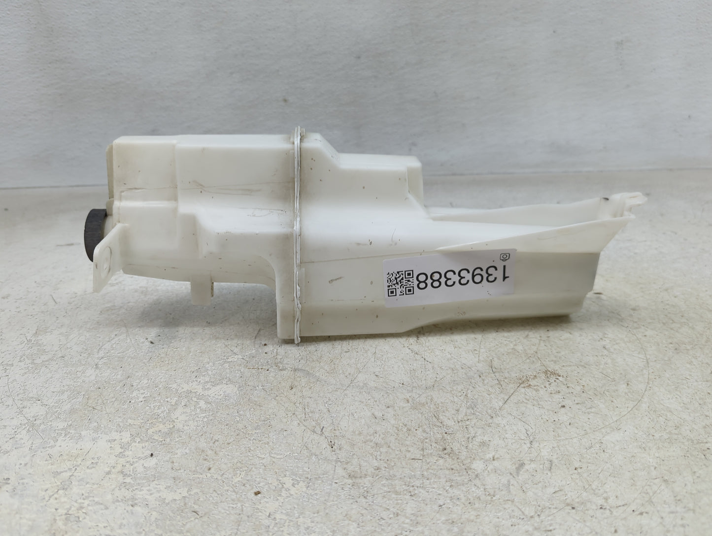 2013-2019 Nissan Versa Radiator Coolant Overflow Expansion Tank Bottle - Oemusedautoparts1.com