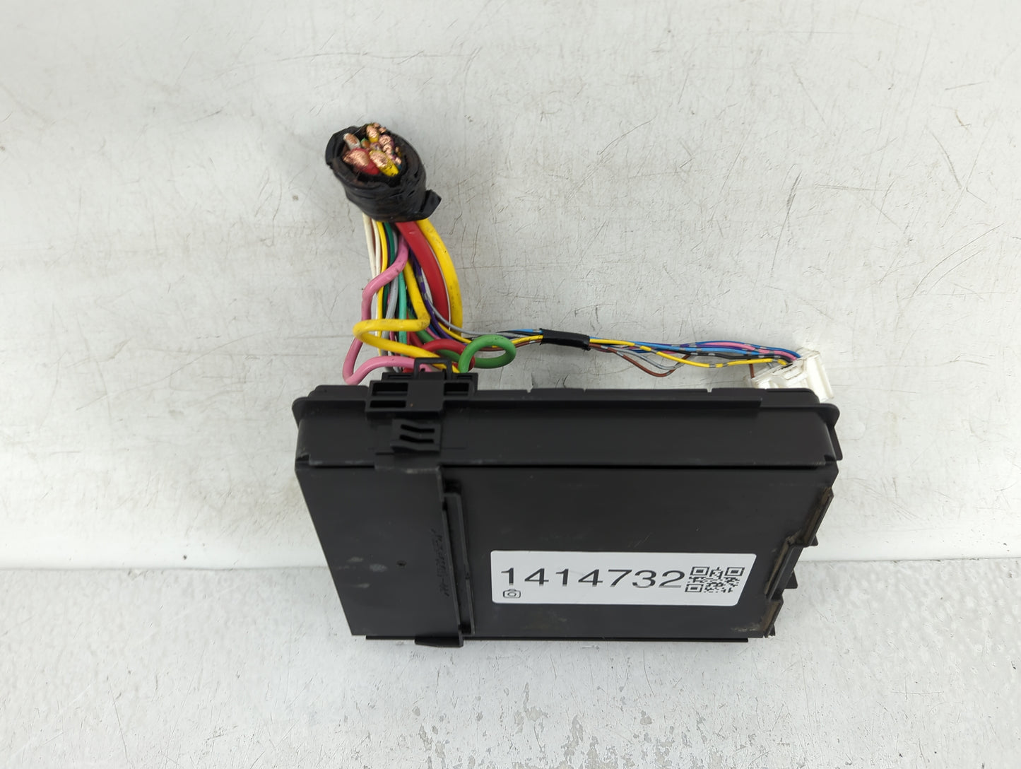 2013-2019 Nissan Versa Fusebox Fuse Box Panel Relay Module P/N:284B7 3AA6A Fits Fits 2013 2014 2015 2016 2017 2018 2019 OEM 