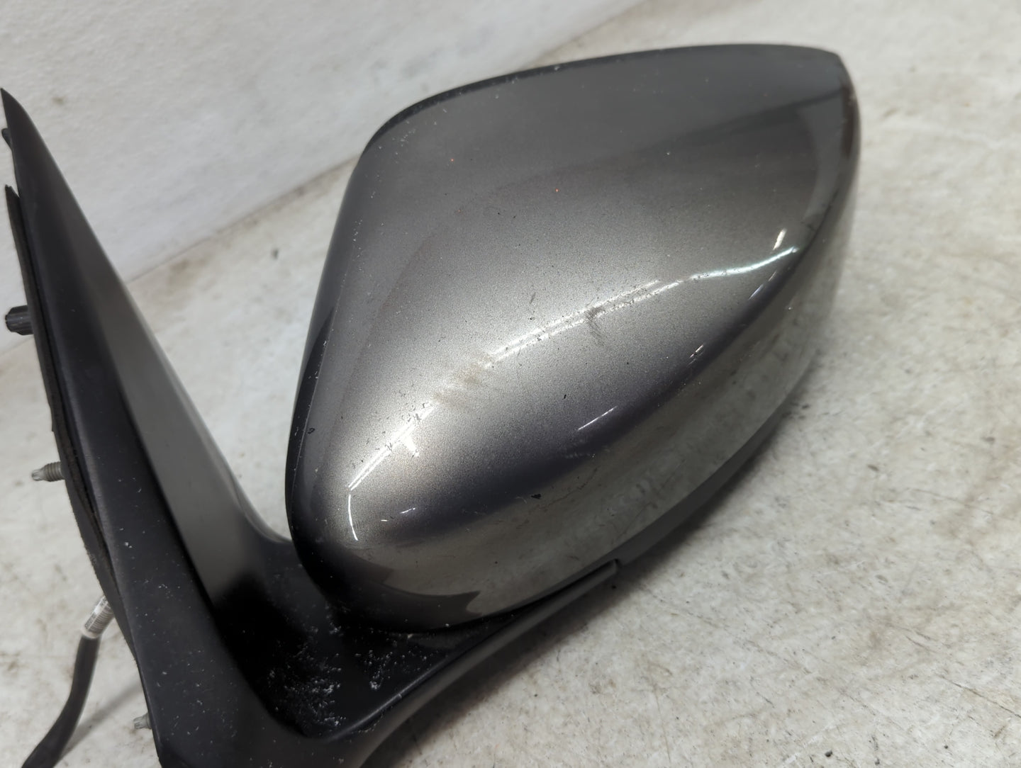 2015-2017 Nissan Versa Driver Side View Mirror - Left Door Mirror OEM Used - Oemusedautoparts1.com