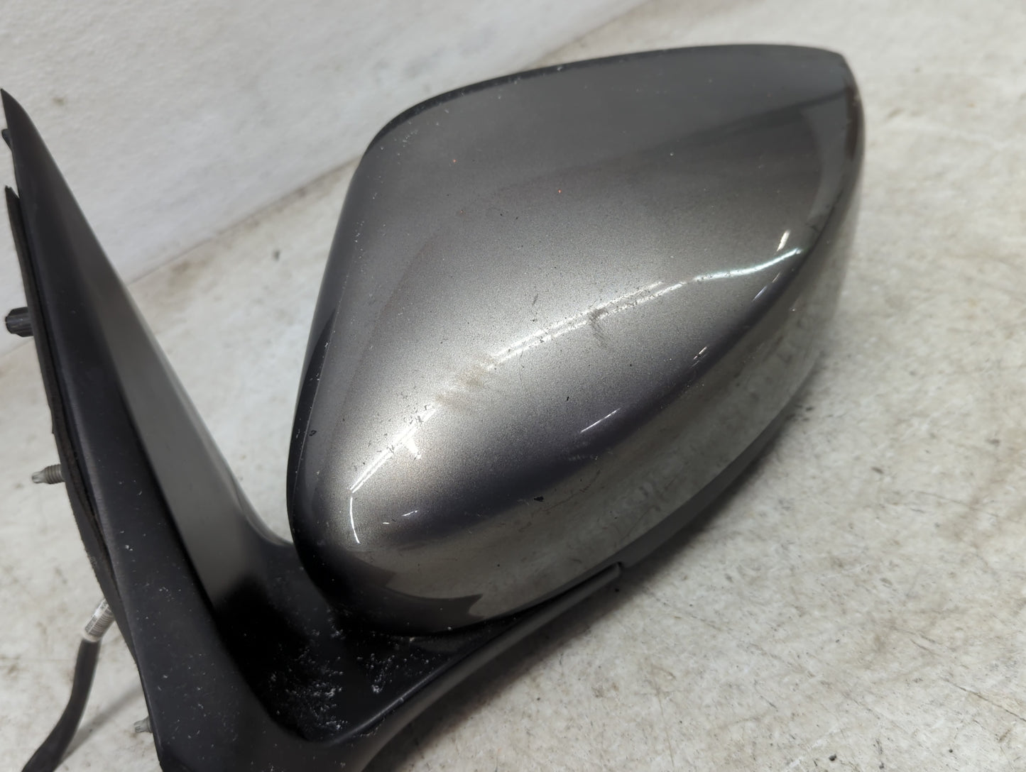 2015-2017 Nissan Versa Driver Side View Mirror - Left Door Mirror OEM Used - Oemusedautoparts1.com