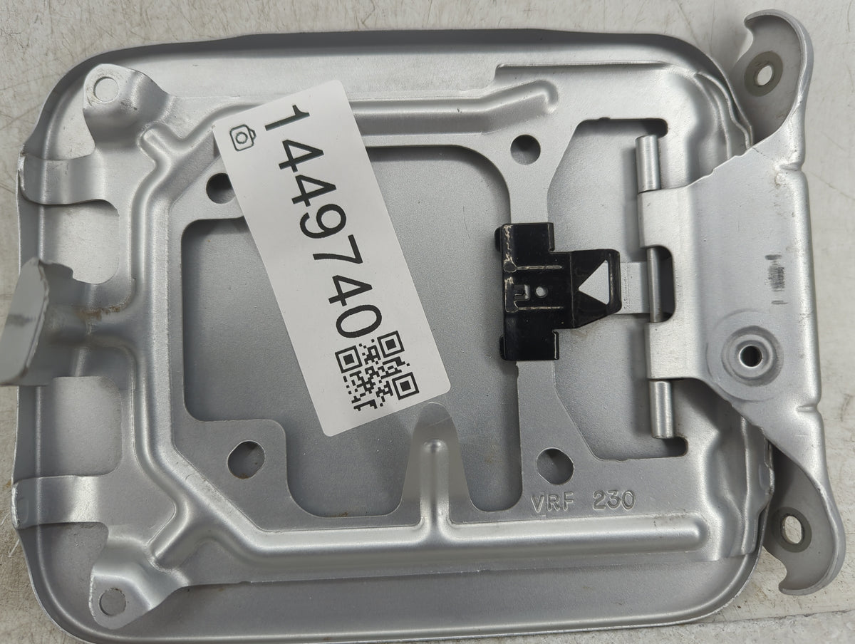 2017 Nissan Versa Fuel Tank Door Lid Gas Tank Silver - Oemusedautoparts1.com