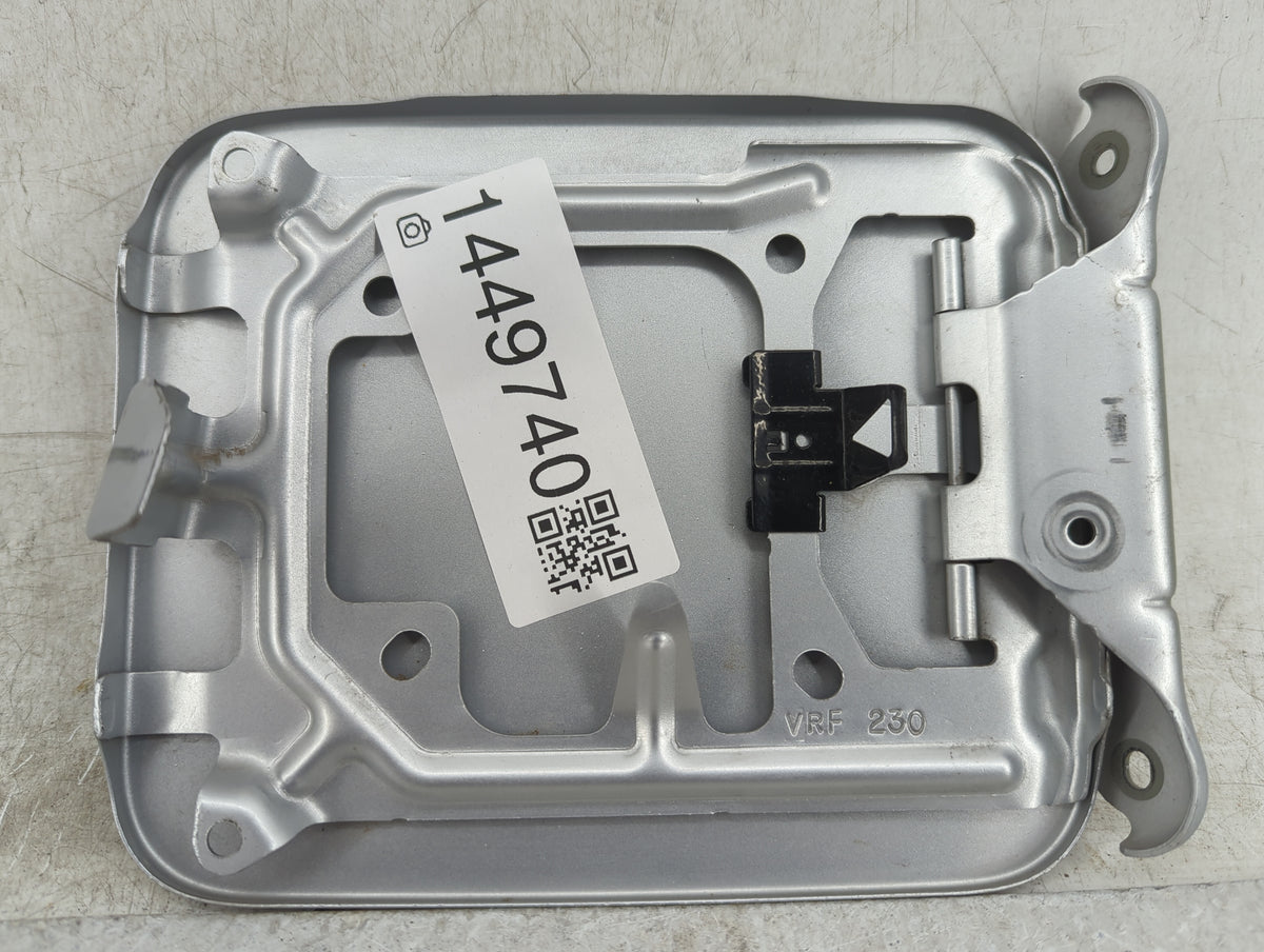 2017 Nissan Versa Fuel Tank Door Lid Gas Tank Silver - Oemusedautoparts1.com