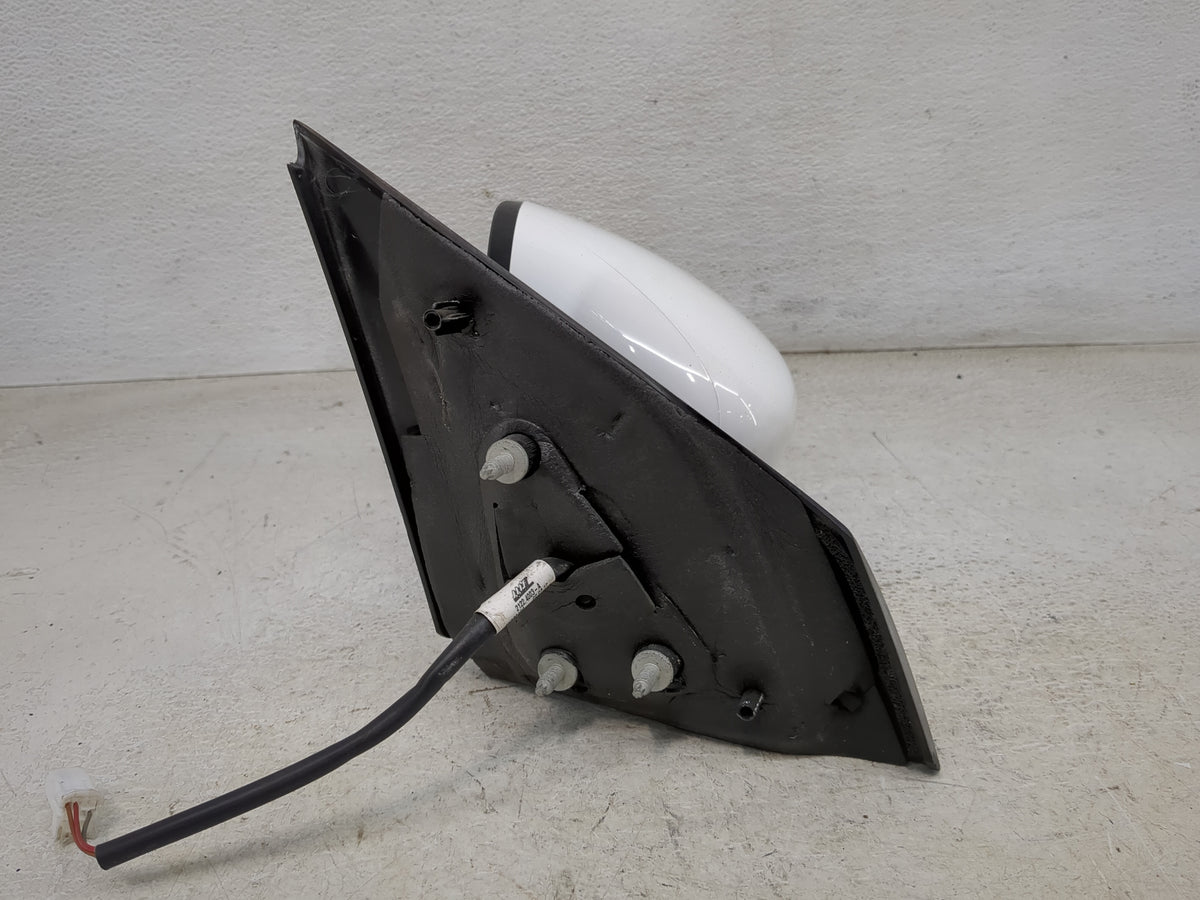 2017 Nissan Versa Driver Side View Mirror - Left Door Mirror OEM Used - Oemusedautoparts1.com