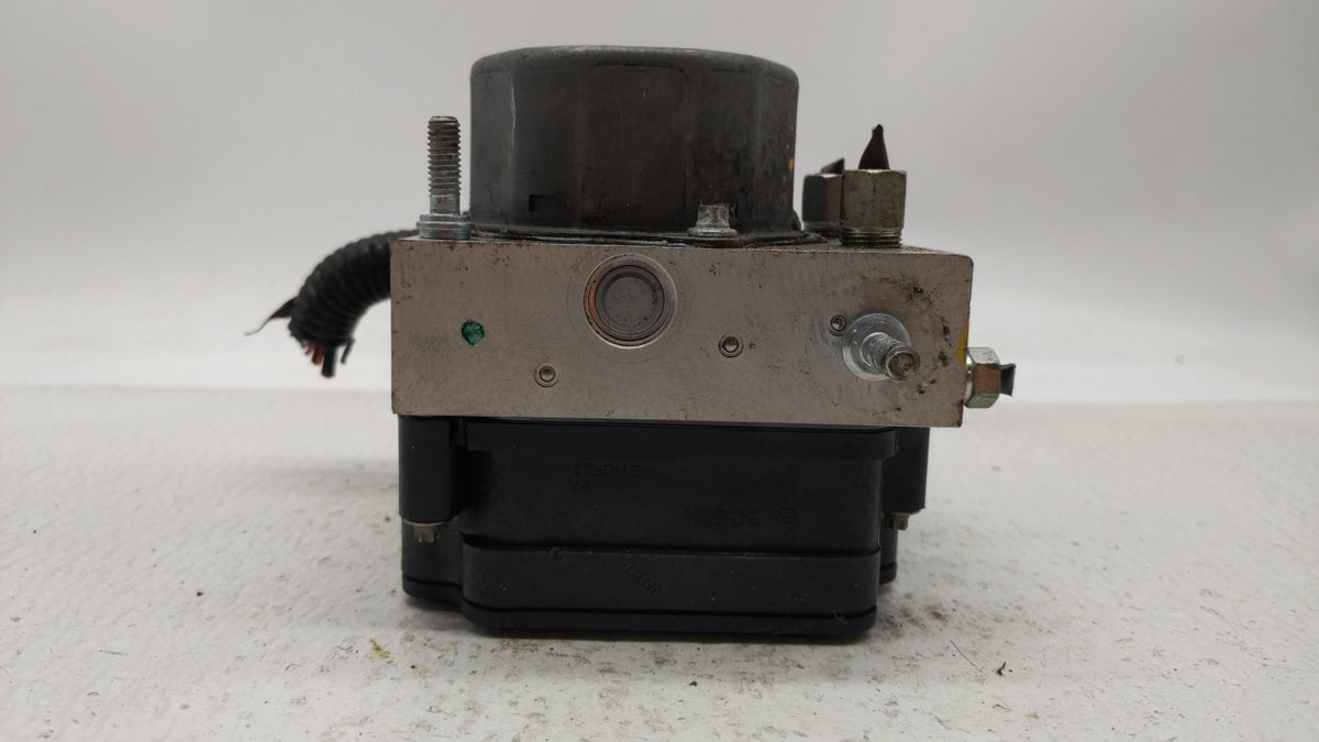 2015-2019 Nissan Versa Anti-Lock Brake ABS Pump Module Actuator OEM P/N:47660 9KS0A 47660 9KL0A Fits Fits 2015 2016 2017 201