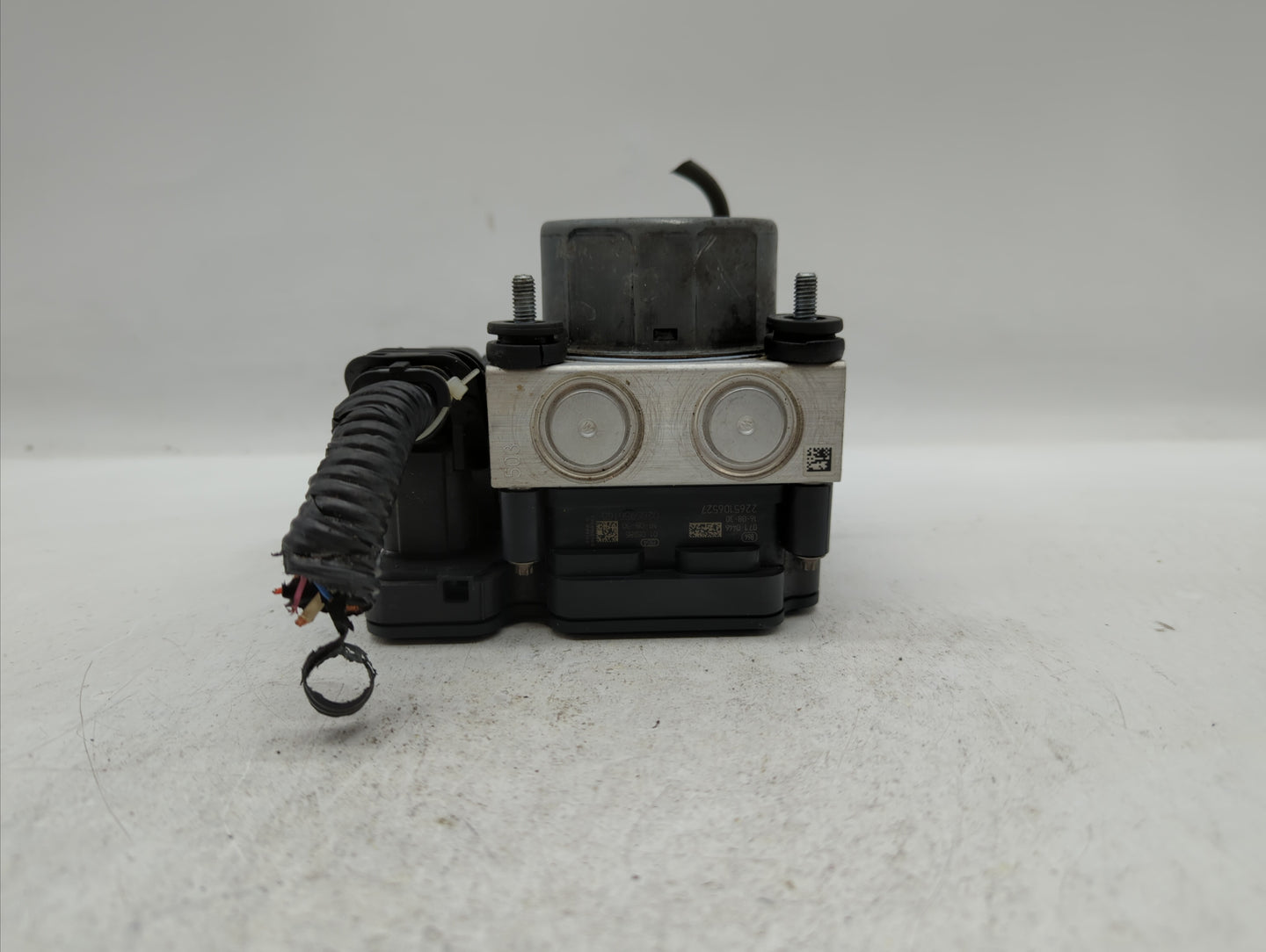 2015-2019 Nissan Versa ABS Pump Control Module Replacement P/N:47660 9KS0A 47660 9KL0A Fits Fits 2015 2016 2017 2018 2019 OE