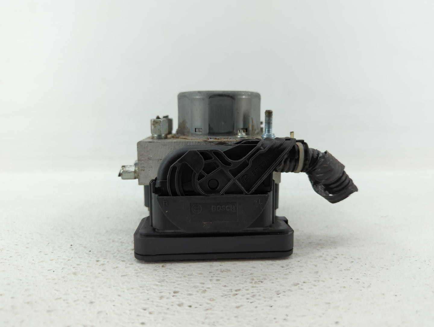 2015-2019 Nissan Versa ABS Pump Control Module Replacement P/N:47660 9KL0A 133800-4540 Fits Fits 2015 2016 2017 2018 2019 OE