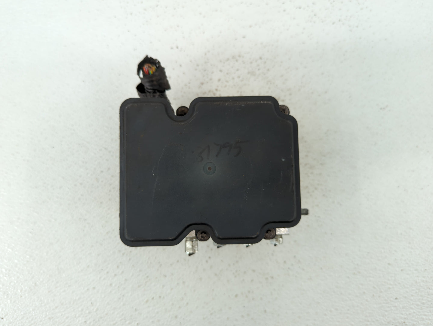 2015-2019 Nissan Versa ABS Pump Control Module Replacement P/N:47660 9KL0A 133800-4540 Fits Fits 2015 2016 2017 2018 2019 OE