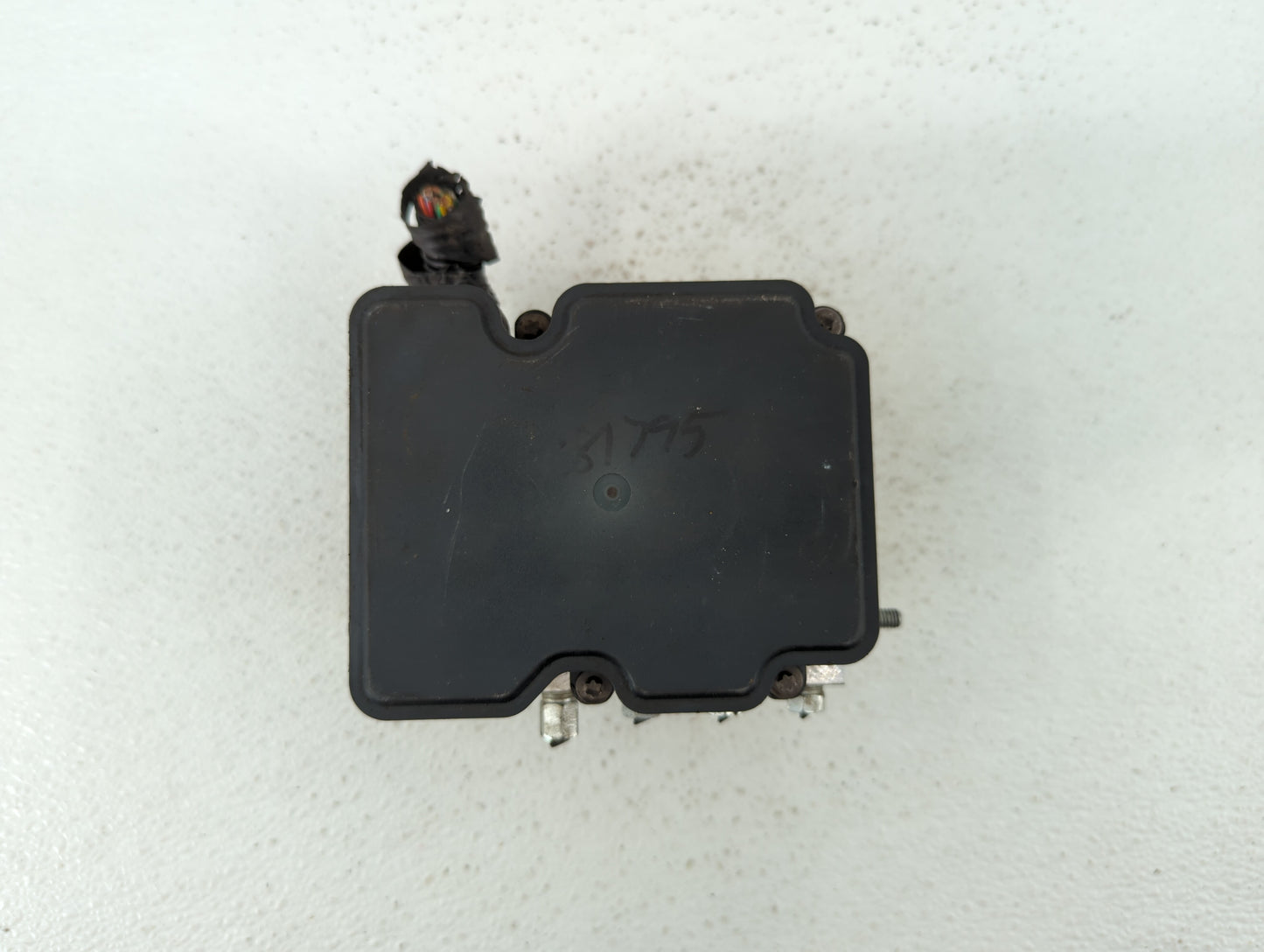 2015-2019 Nissan Versa ABS Pump Control Module Replacement P/N:47660 9KL0A 133800-4540 Fits Fits 2015 2016 2017 2018 2019 OE