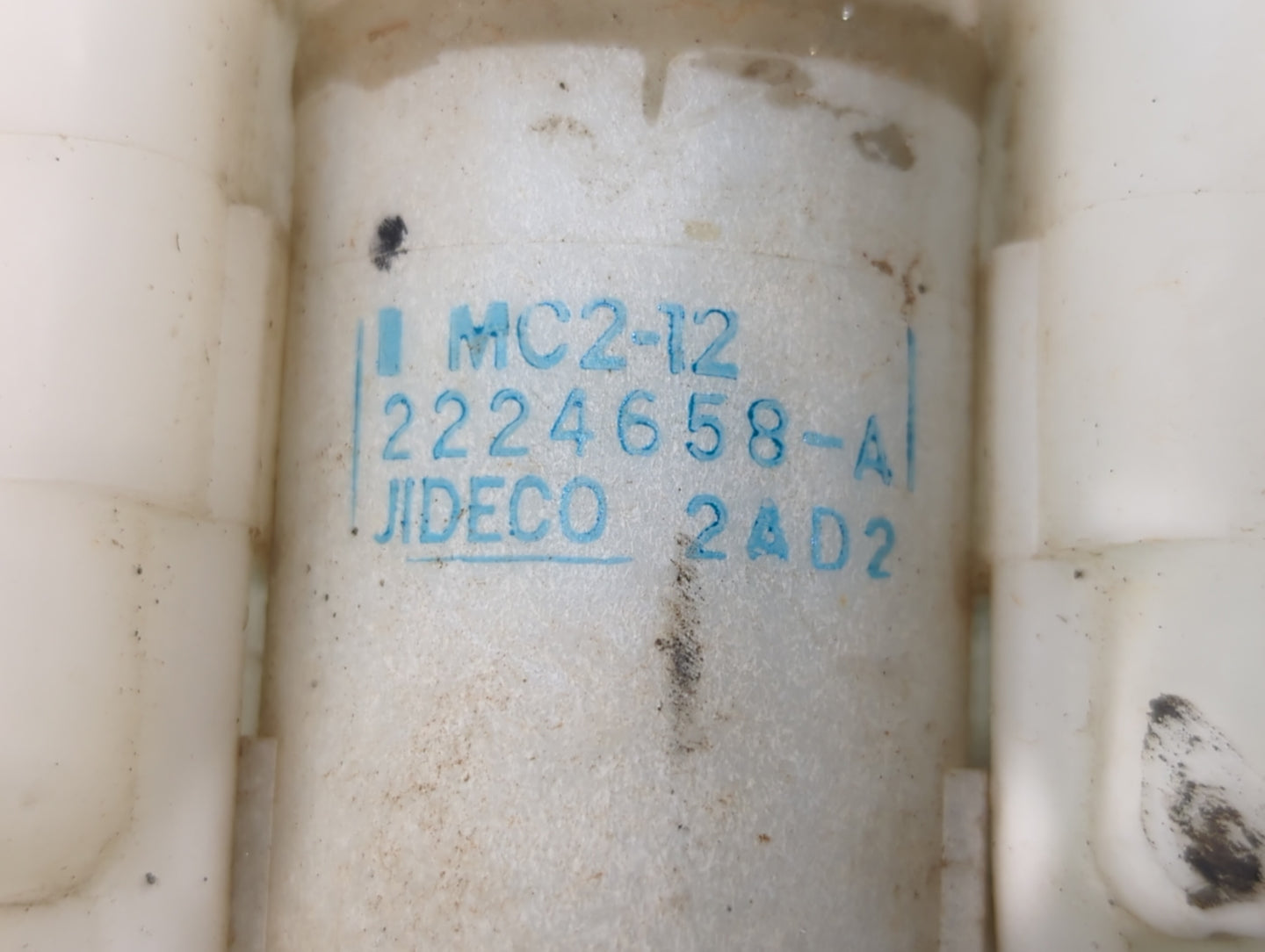 2012-2019 Nissan Versa Windshield Washer Fluid Reservoir Bottle Oem - Oemusedautoparts1.com