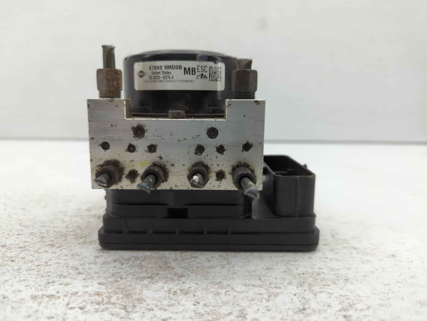 2014-2019 Nissan Versa ABS Pump Control Module Replacement P/N:47660 9MD0B Fits Fits 2014 2015 2016 2017 2018 2019 OEM Used 