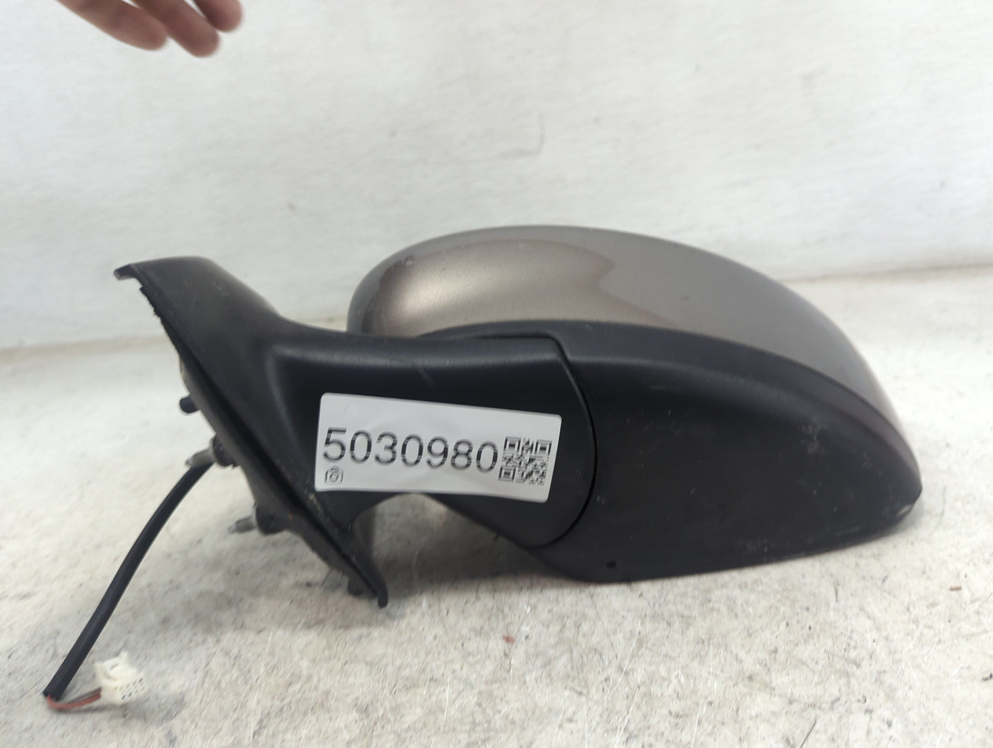 2015-2019 Nissan Versa Driver Side View Mirror - Left Door Mirror OEM Used - Oemusedautoparts1.com