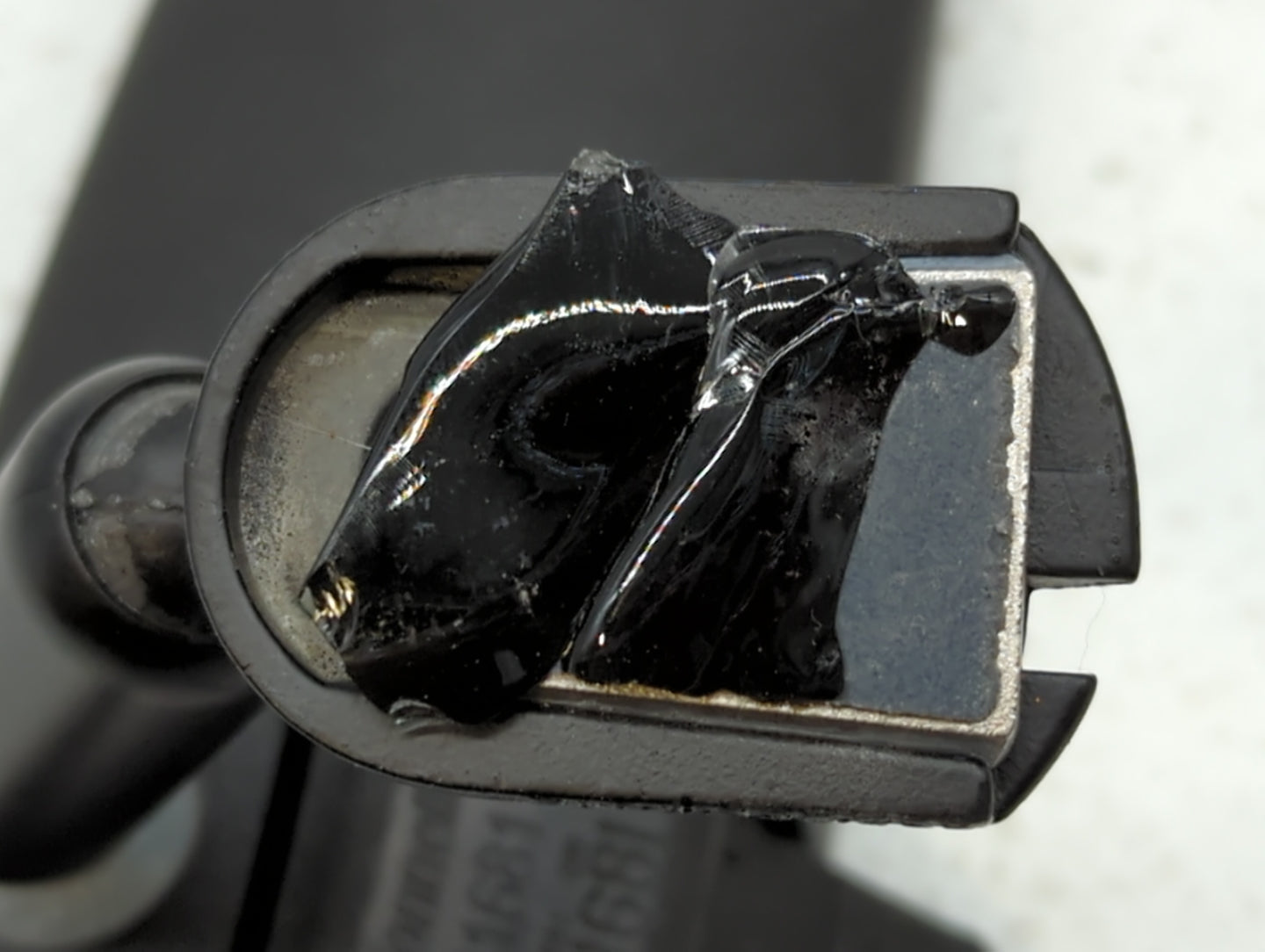 2007-2022 Nissan Versa Interior Rear View Mirror Replacement OEM P/N:031681 E8011681 Fits OEM Used Auto Parts - Oemusedautop