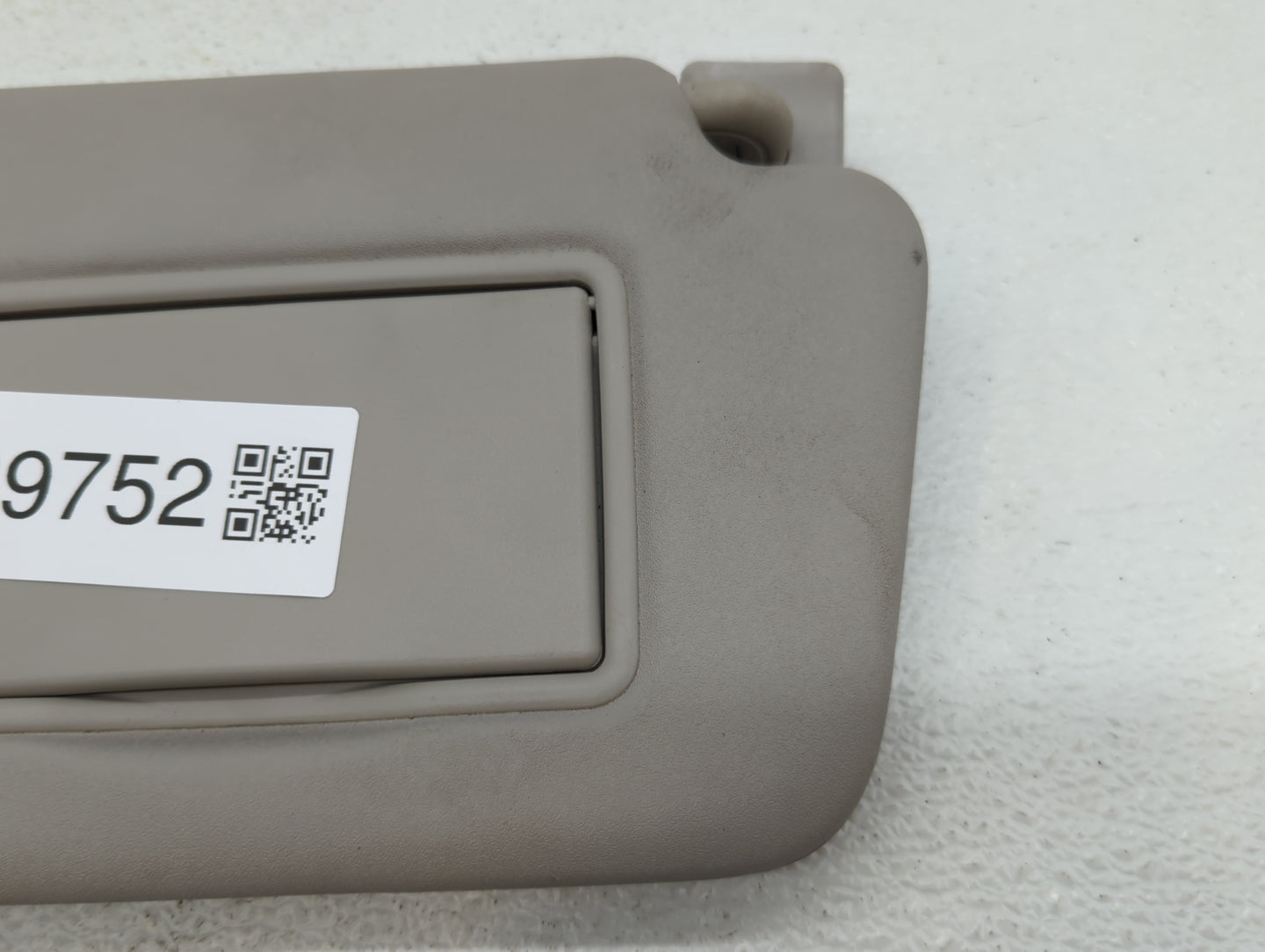 2016-2019 Nissan Versa Sun Visor Shade Replacement Passenger Right Mirror Fits Fits 2015 2016 2017 2018 2019 OEM Used Auto P