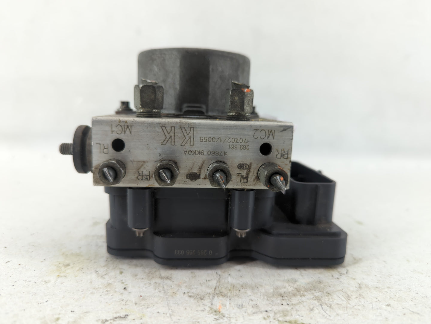 2015-2018 Nissan Versa ABS Pump Control Module Replacement P/N:47660 9KK0A 47660 9KL0A Fits Fits 2015 2016 2017 2018 OEM Use