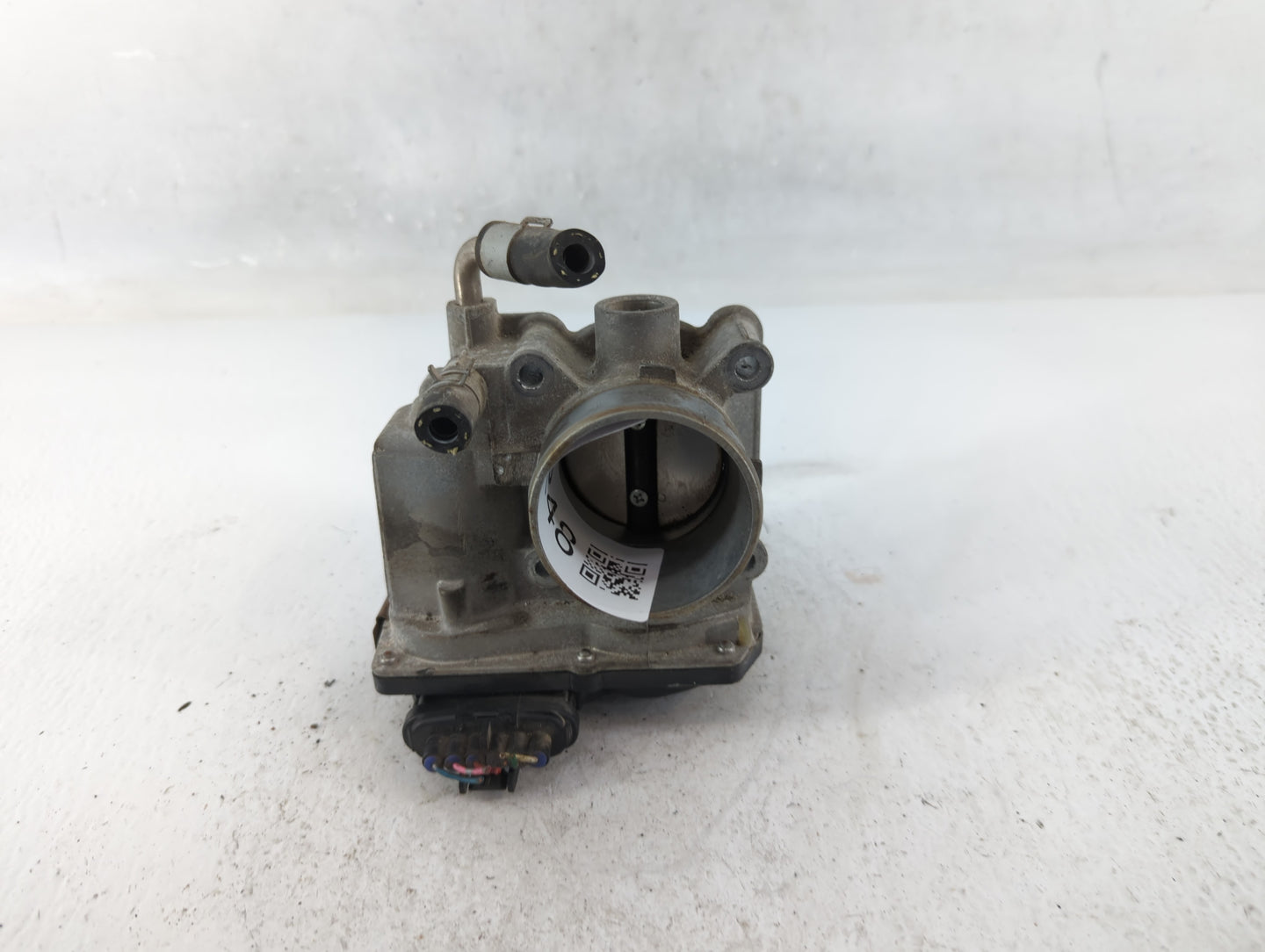 2012-2019 Nissan Versa Throttle Body P/N:3AA50-02 F Fits Fits 2012 2013 2014 2015 2016 2017 2018 2019 OEM Used Auto Parts - 