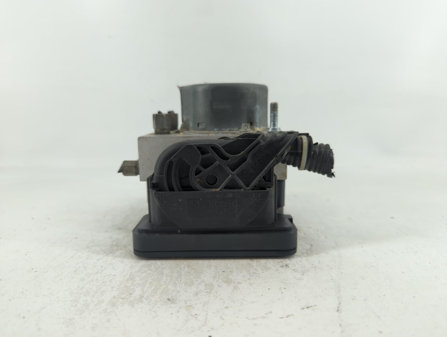 2015-2019 Nissan Versa ABS Pump Control Module Replacement P/N:269 661 47660 9KK0A Fits Fits 2015 2016 2017 2018 2019 OEM Us