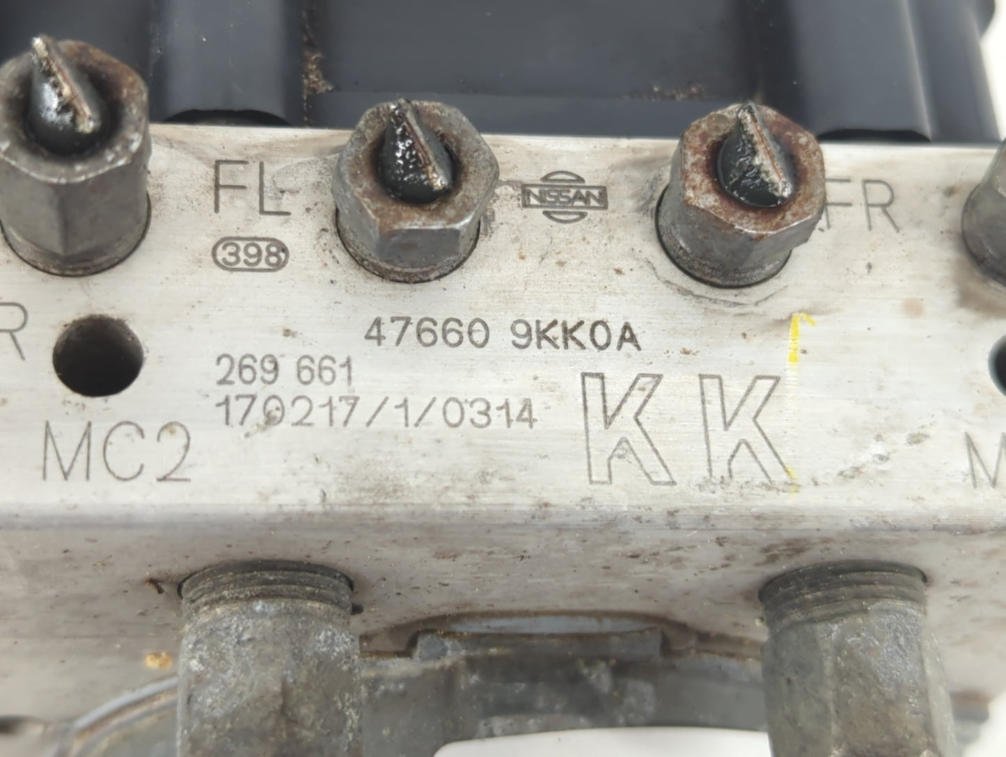 2015-2019 Nissan Versa ABS Pump Control Module Replacement P/N:269 661 47660 9KK0A Fits Fits 2015 2016 2017 2018 2019 OEM Us