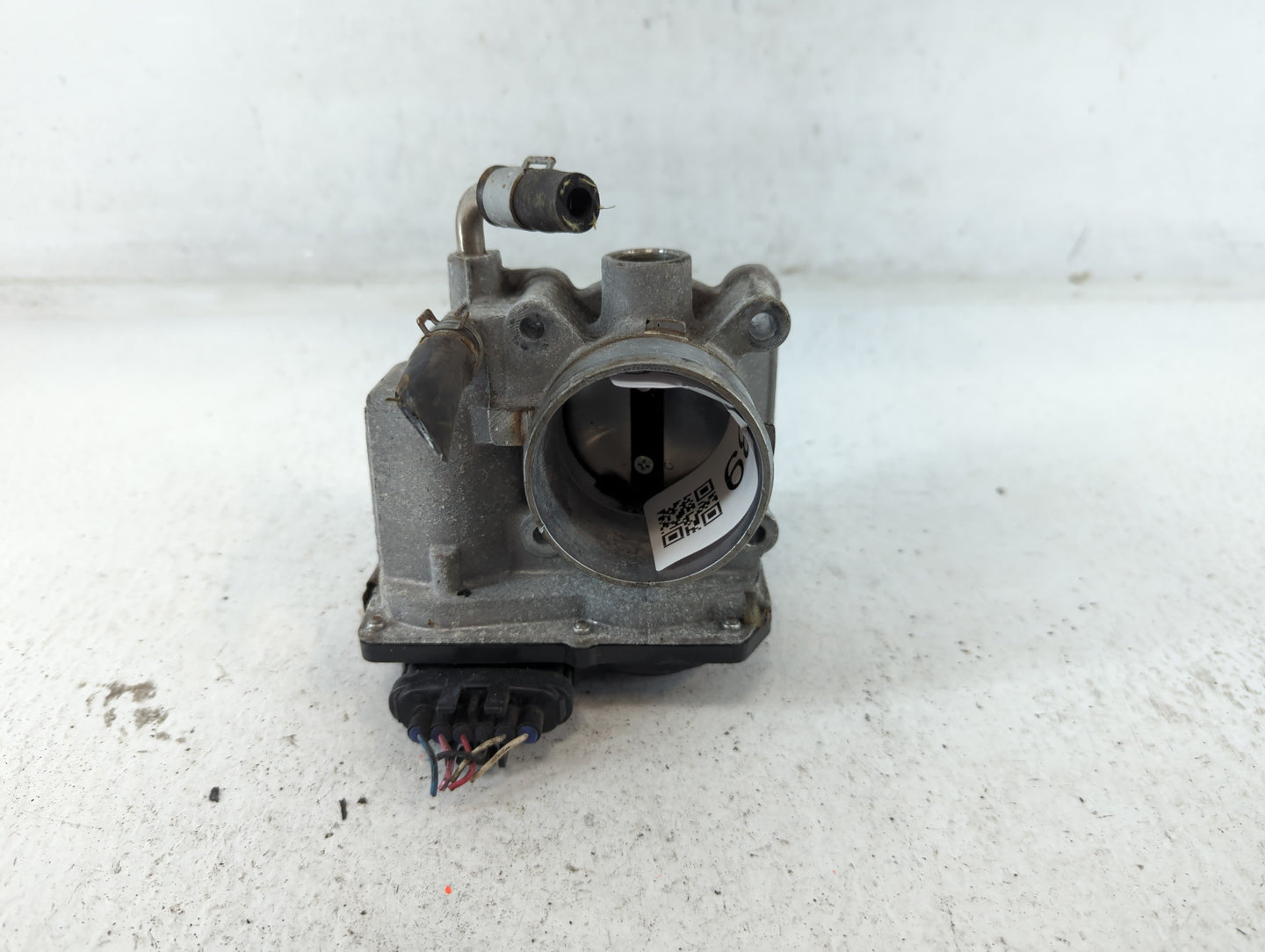 2012-2019 Nissan Versa Throttle Body P/N:3AA50-02 F Fits Fits 2012 2013 2014 2015 2016 2017 2018 2019 OEM Used Auto Parts - 