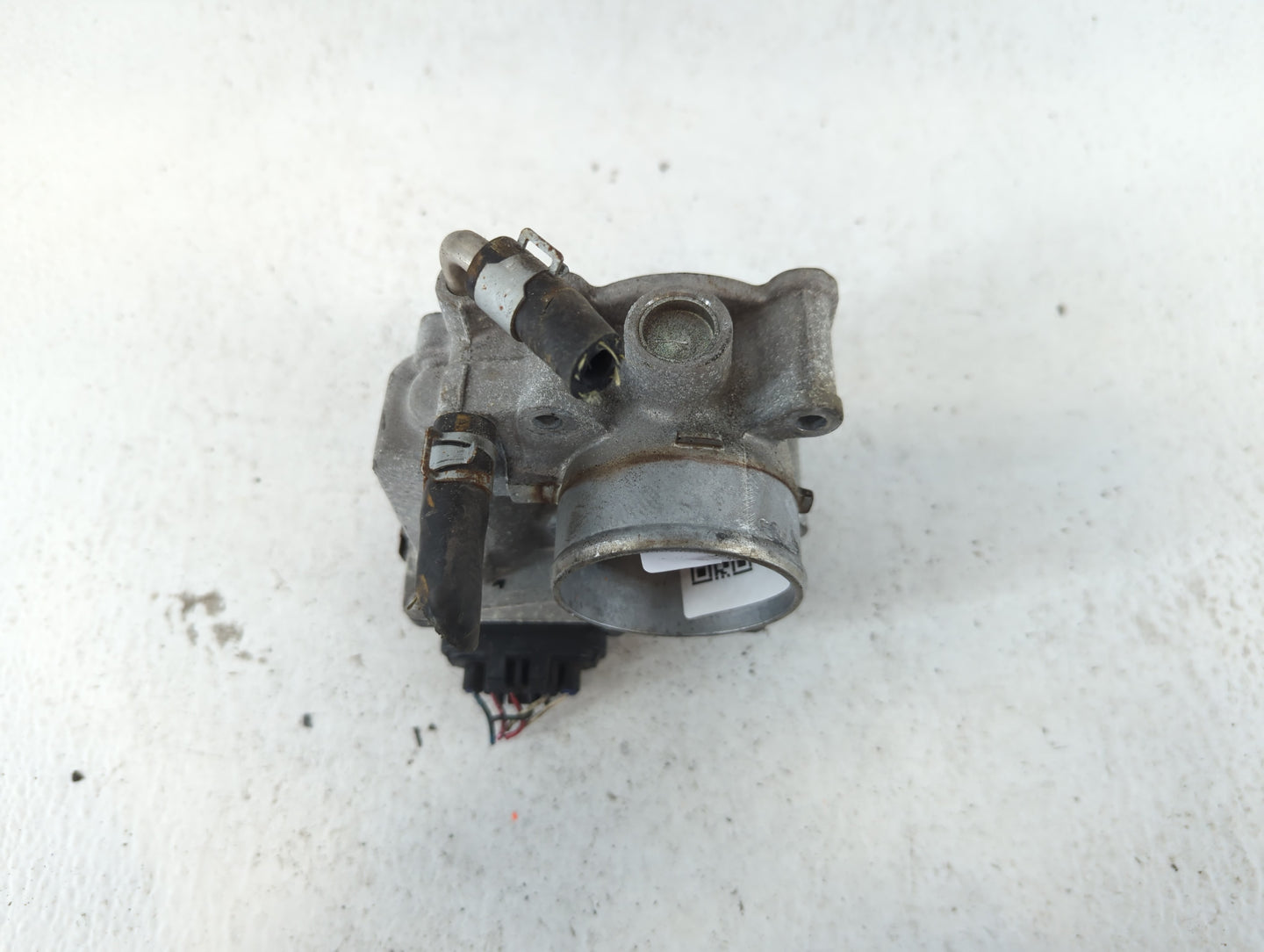 2012-2019 Nissan Versa Throttle Body P/N:3AA50-02 F Fits Fits 2012 2013 2014 2015 2016 2017 2018 2019 OEM Used Auto Parts - 