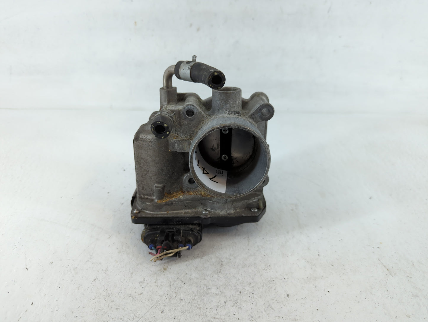 2012-2019 Nissan Versa Throttle Body P/N:3AA50-02 F Fits Fits 2012 2013 2014 2015 2016 2017 2018 2019 OEM Used Auto Parts - 