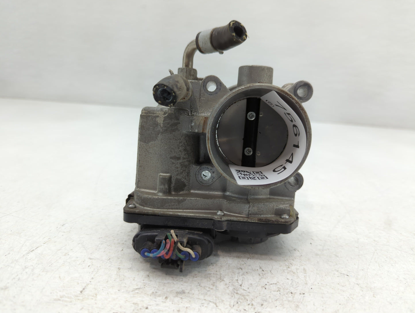 2012-2019 Nissan Versa Throttle Body P/N:3AA50-02 F Fits Fits 2012 2013 2014 2015 2016 2017 2018 2019 OEM Used Auto Parts - 