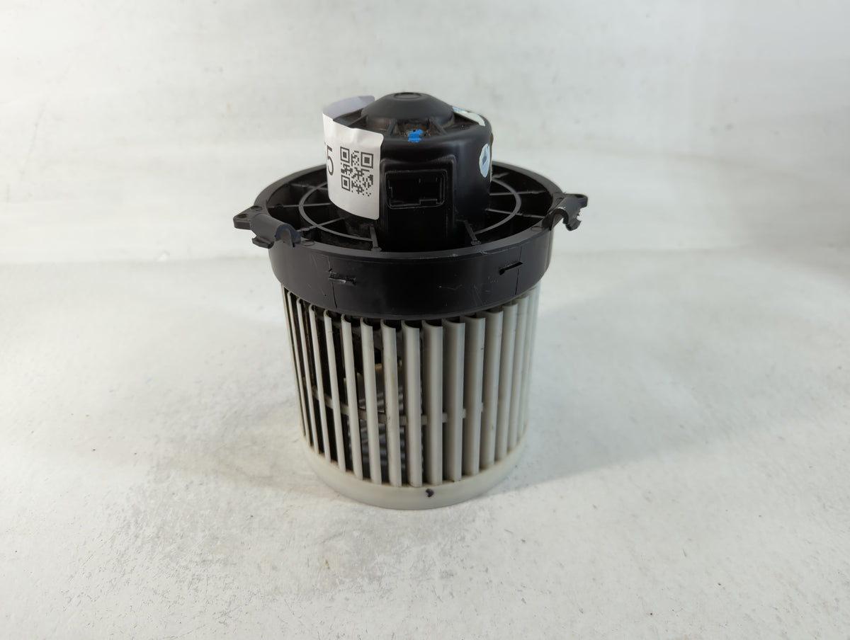 2012-2018 Nissan Versa Heater AC Blower Motor Fits Fits 2012 2013 2014 2015 2016 2017 2018 OEM Used Auto Parts - Oemusedauto