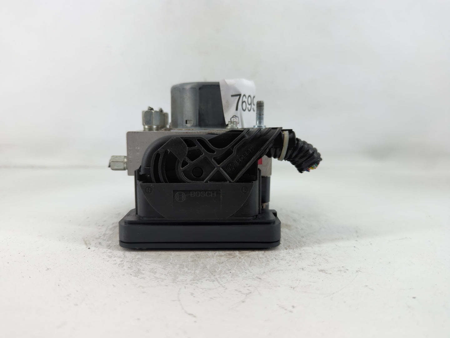 2015-2019 Nissan Versa ABS Pump Control Module Replacement P/N:47660 9KK0A Fits Fits 2015 2016 2017 2018 2019 OEM Used Auto 