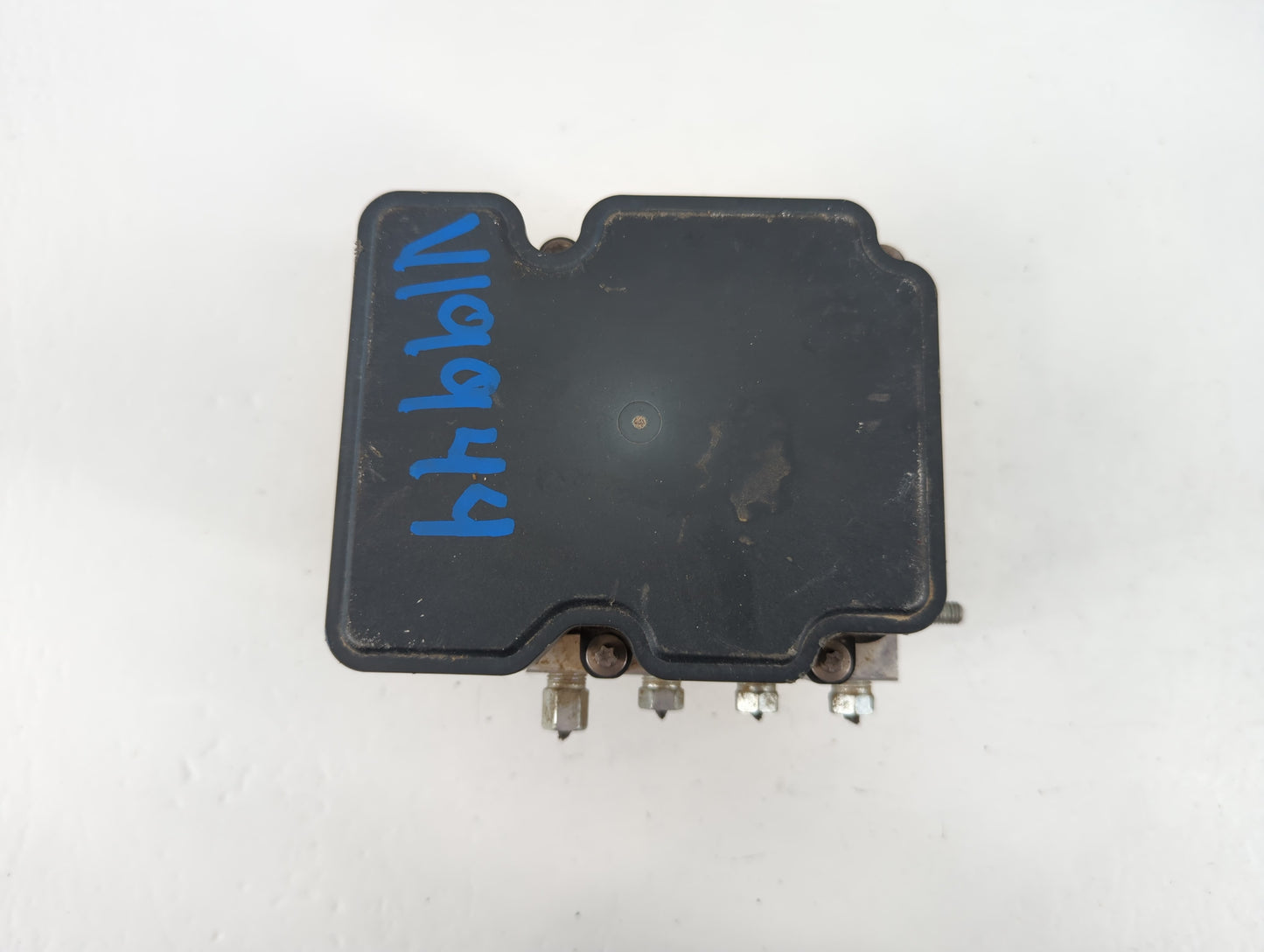 2015-2019 Nissan Versa ABS Pump Control Module Replacement P/N:47660 9KK0A Fits Fits 2015 2016 2017 2018 2019 OEM Used Auto 