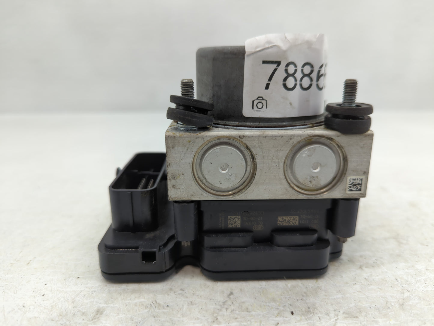 2015-2019 Nissan Versa ABS Pump Control Module Replacement P/N:47660 9KK0A Fits Fits 2015 2016 2017 2018 2019 OEM Used Auto 