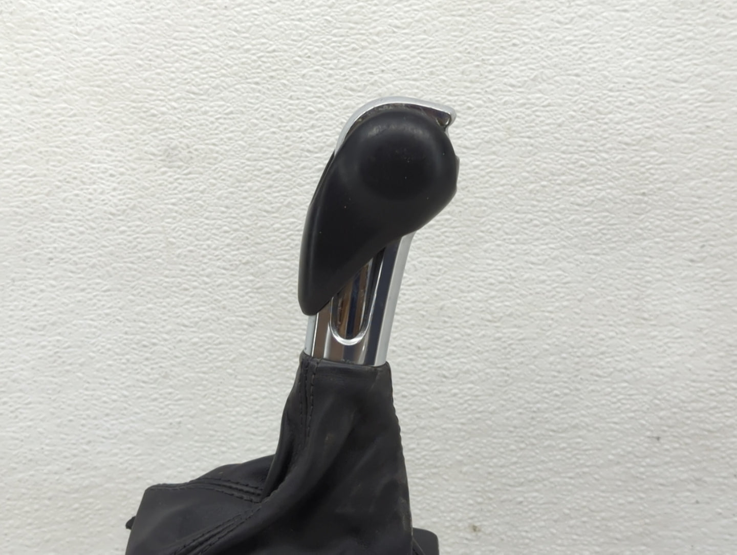 2017 Porsche Macan Floor Console Assembly Shifter 1451490 - Oemusedautoparts1.com
