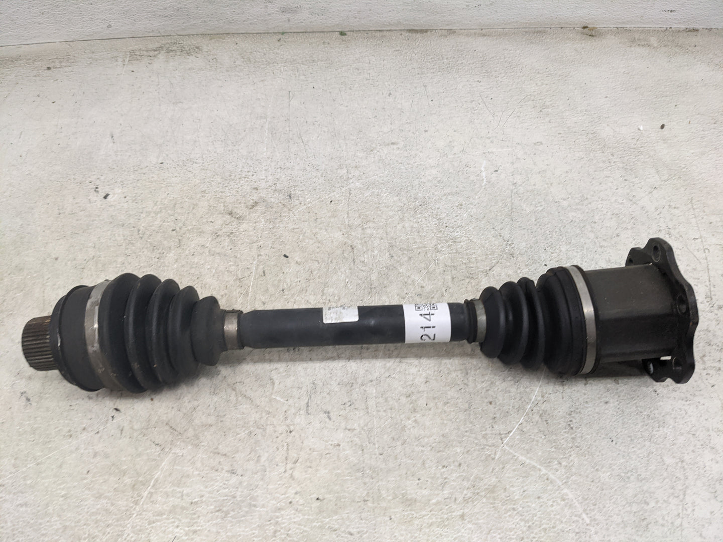 2017-2018 Porsche Macan Axle Shaft Front Driver Cv C/v 1461214 - Oemusedautoparts1.com