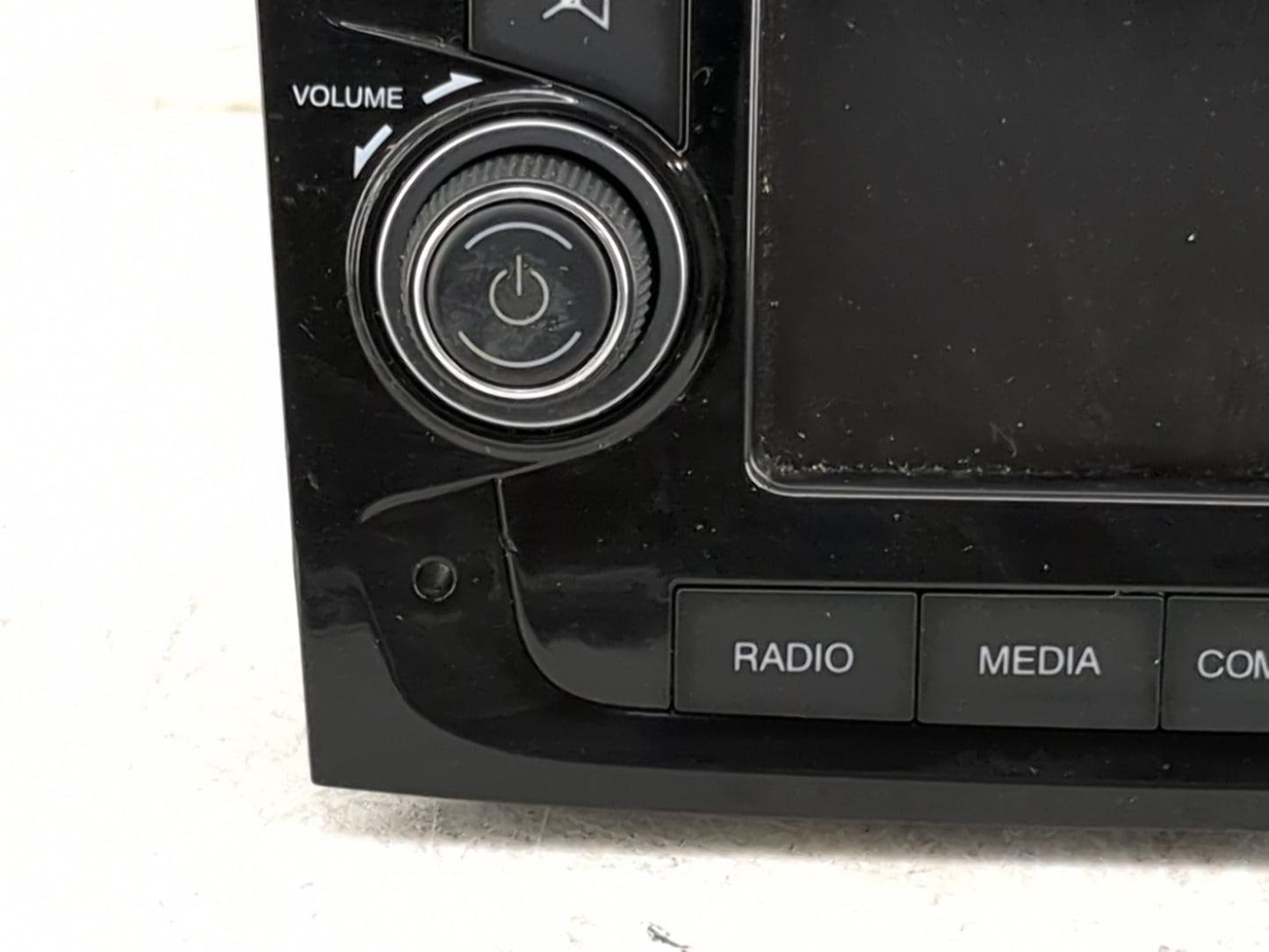 2017 Promaster City Promaster City Radio AM FM Cd Player Receiver Replacement P/N:A2C3826120200001347 07356538600 Fits OEM U