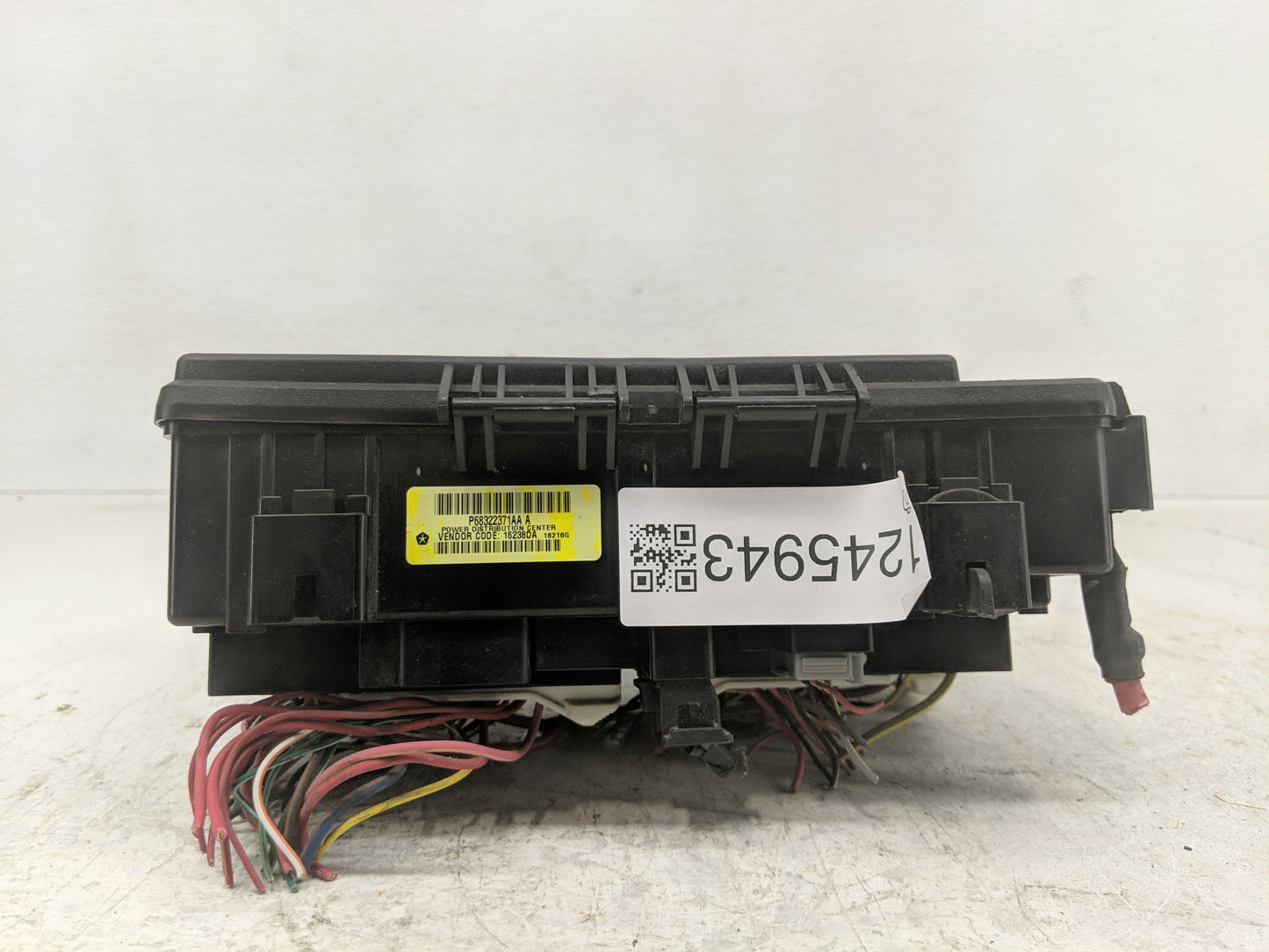 Ram 1500 Fusebox Fuse Box Relay Module Tipm P68322371ab - Oemusedautoparts1.com