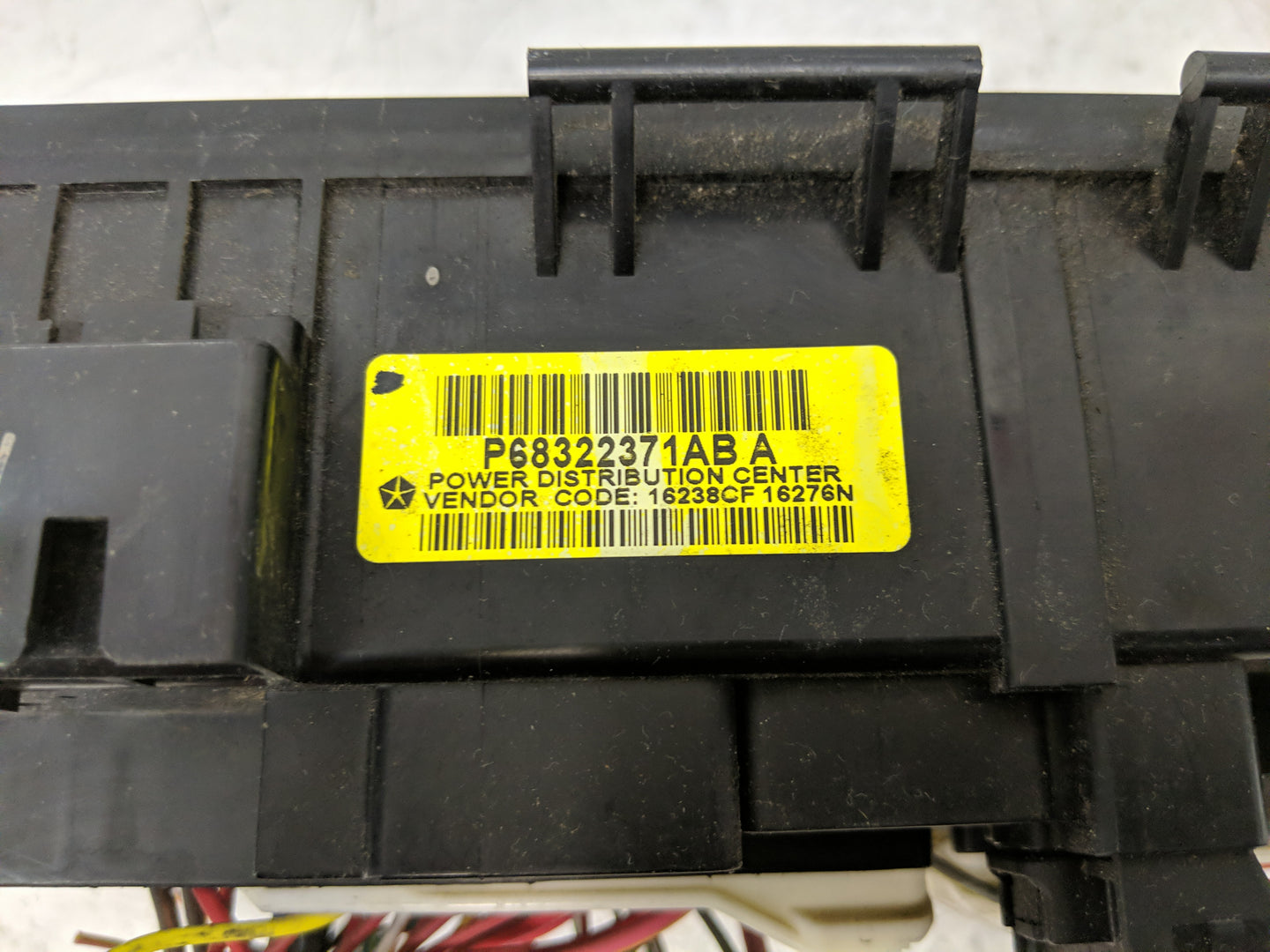 Ram 1500 Fusebox Fuse Box Relay Module Tipm P68322371ab - Oemusedautoparts1.com