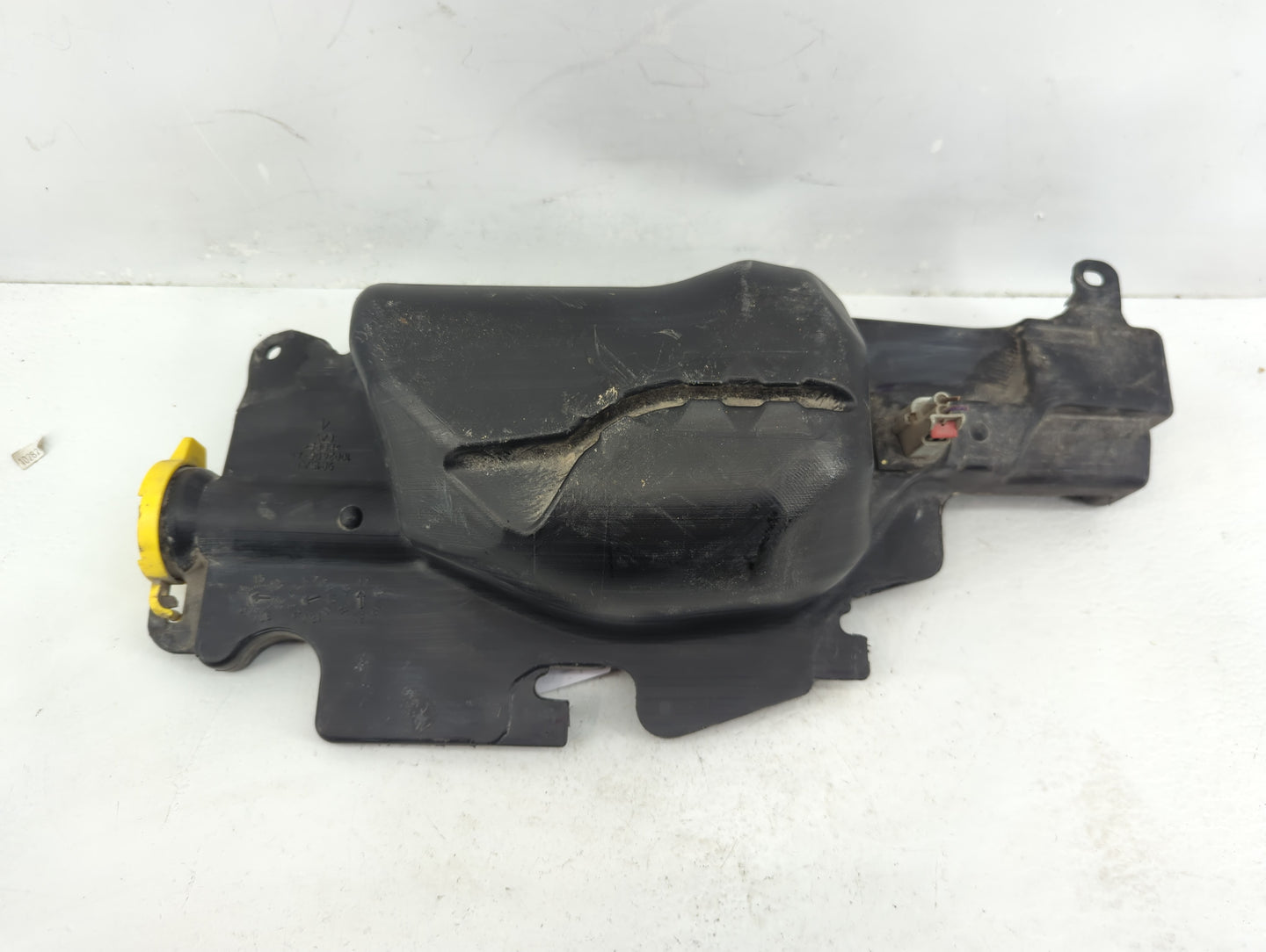 2011-2022 Ram 1500 Windshield Washer Fluid Reservoir Bottle Oem - Oemusedautoparts1.com