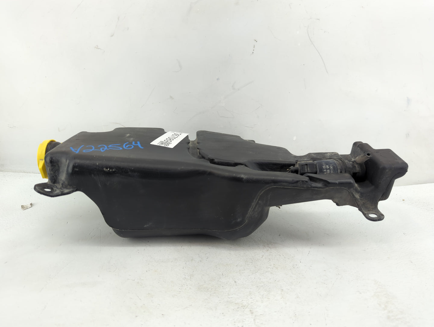 2011-2022 Ram 1500 Windshield Washer Fluid Reservoir Bottle Oem - Oemusedautoparts1.com