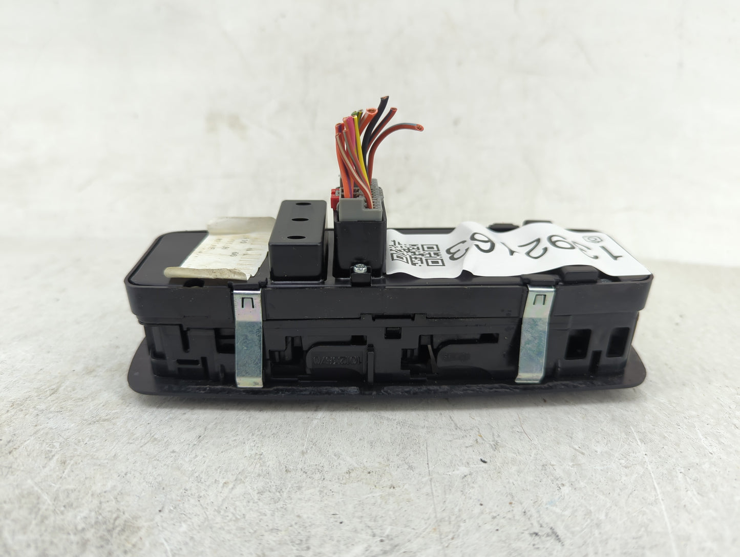 2017 Ram 1500 Master Power Window Switch Replacement Driver Side Left P/N:56046823AE Fits OEM Used Auto Parts - Oemusedautop