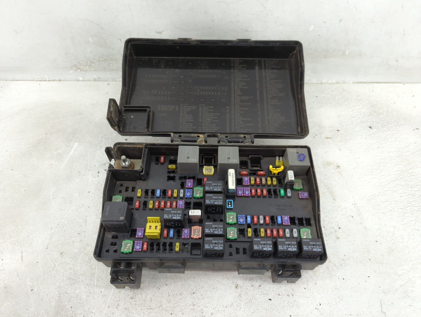 Ram 1500 Fusebox Fuse Box Relay Module Tipm 7140-1980-30|p68322371ab - Oemusedautoparts1.com