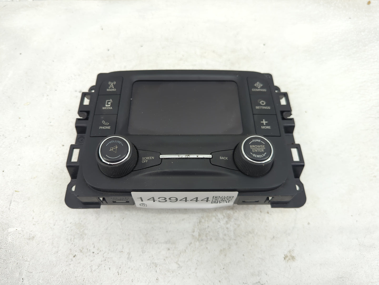2017 Ram 1500 Radio AM FM Cd Player Receiver Replacement P/N:P68228668AD VP2, Y7OVP2, 7812H-VP2 Fits OEM Used Auto Parts - O