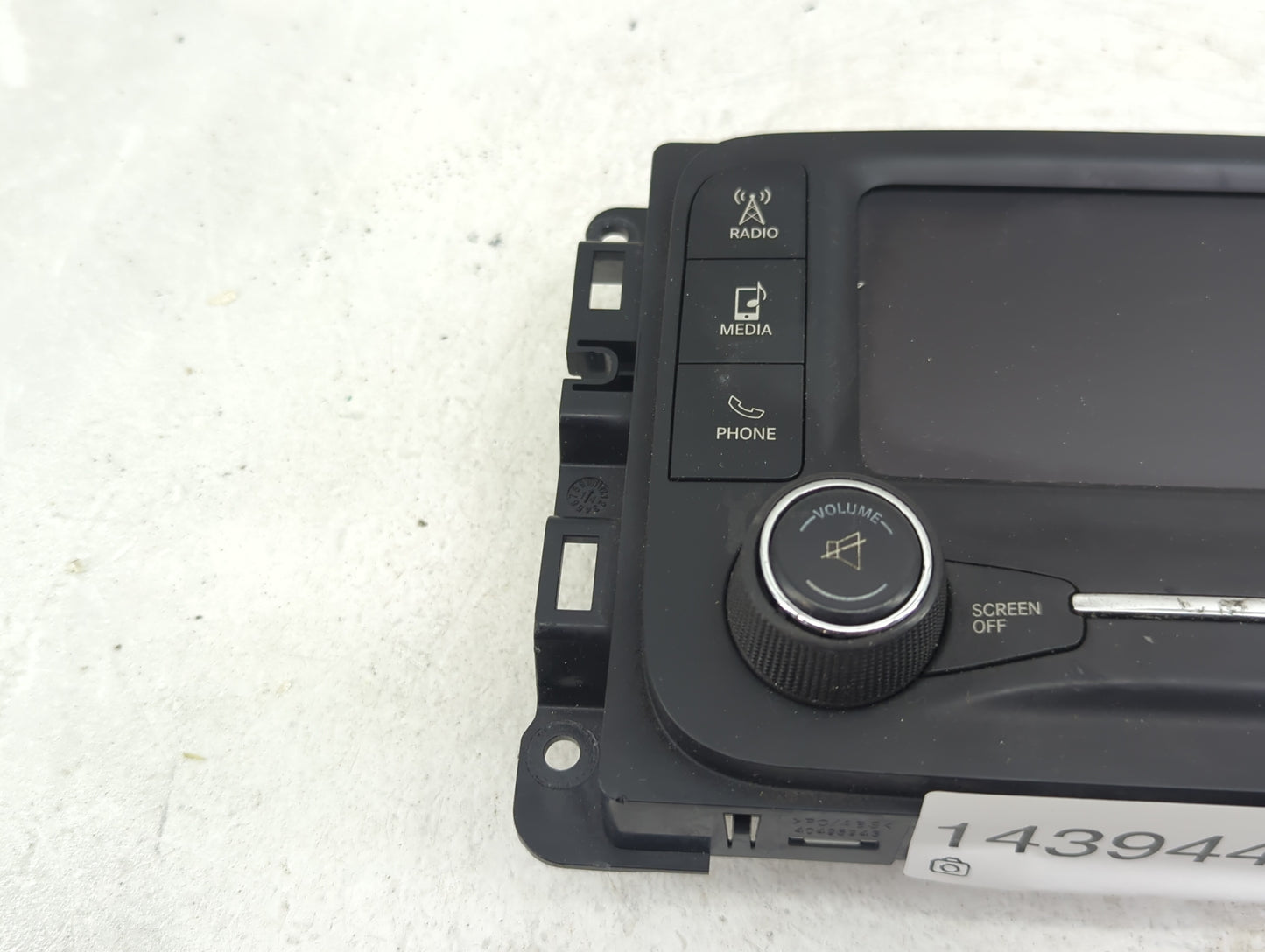 2017 Ram 1500 Radio AM FM Cd Player Receiver Replacement P/N:P68228668AD VP2, Y7OVP2, 7812H-VP2 Fits OEM Used Auto Parts - O